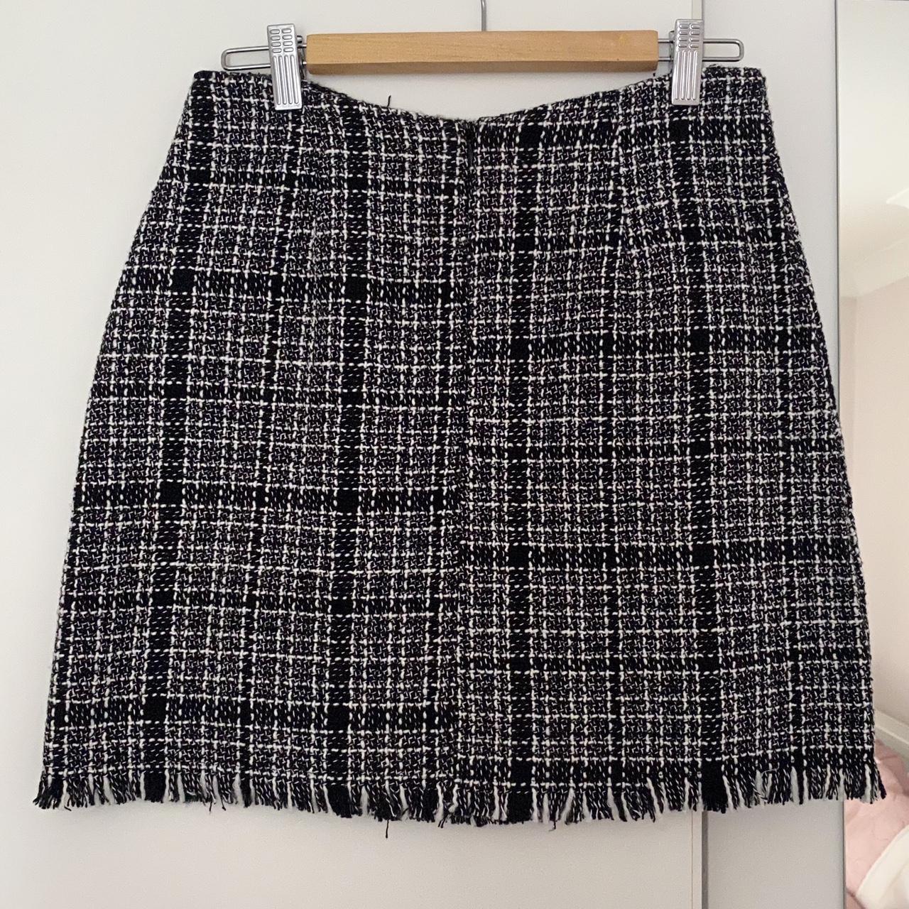 SHEIN Women's White and Black Skirt | Depop