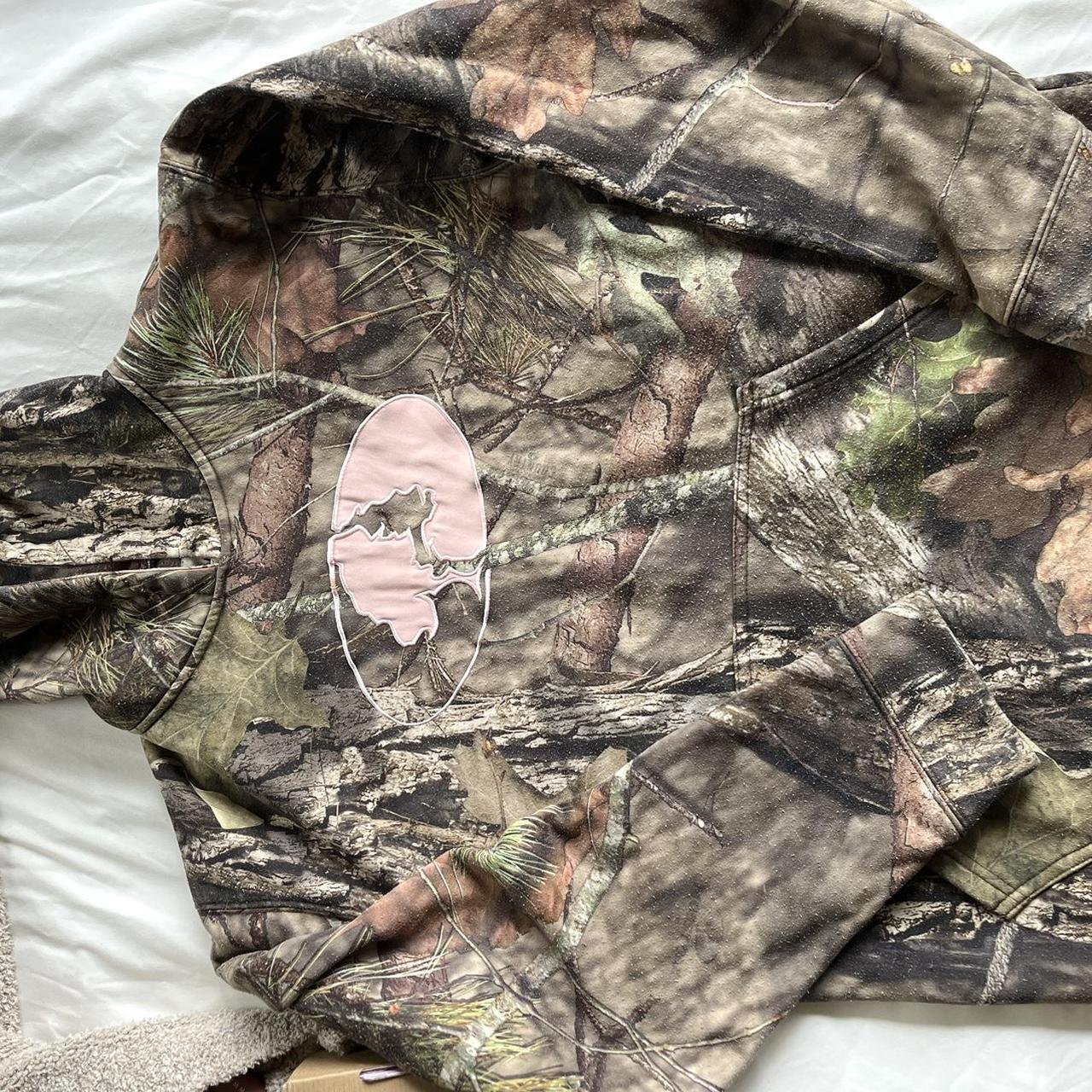 repop ! camouflage mossy oak hoodie with pink - Depop