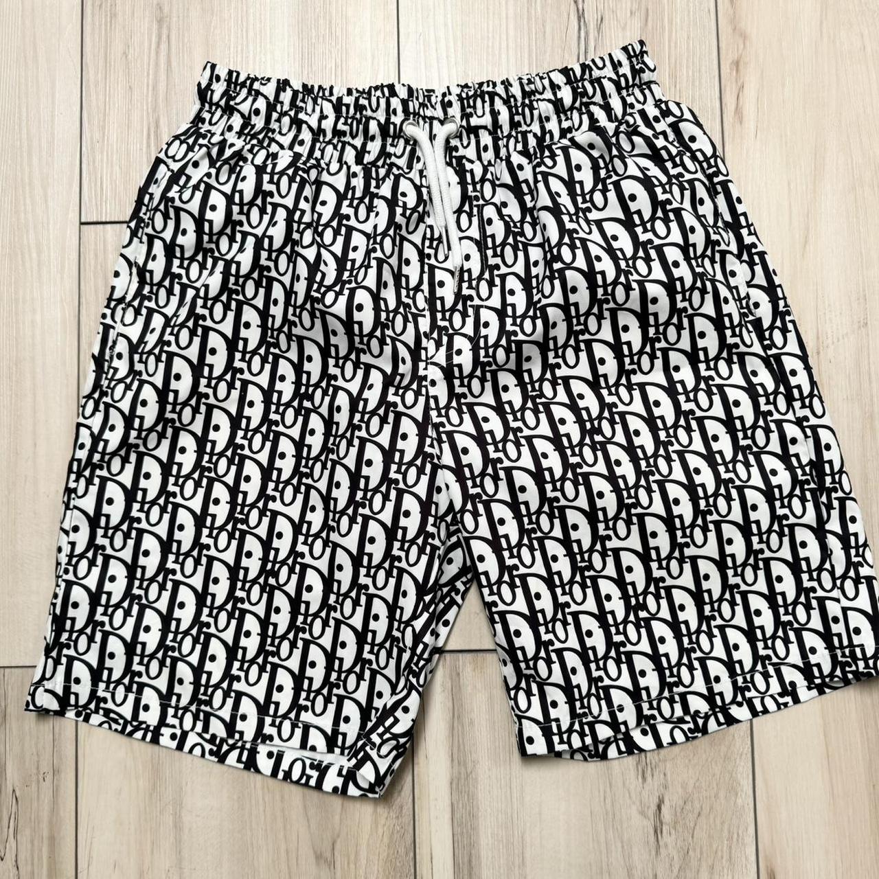 Dior short cheap