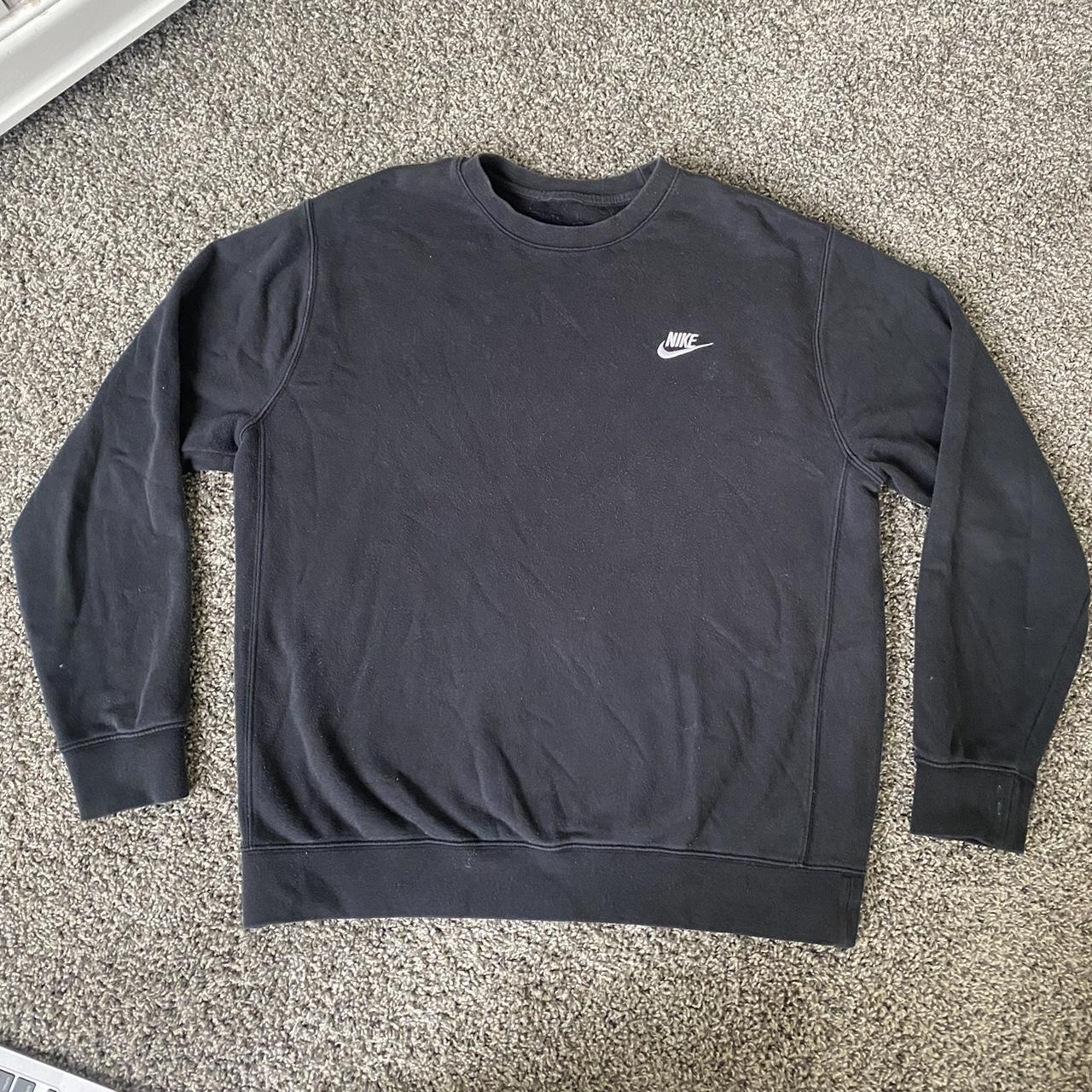 mens black nike crewneck