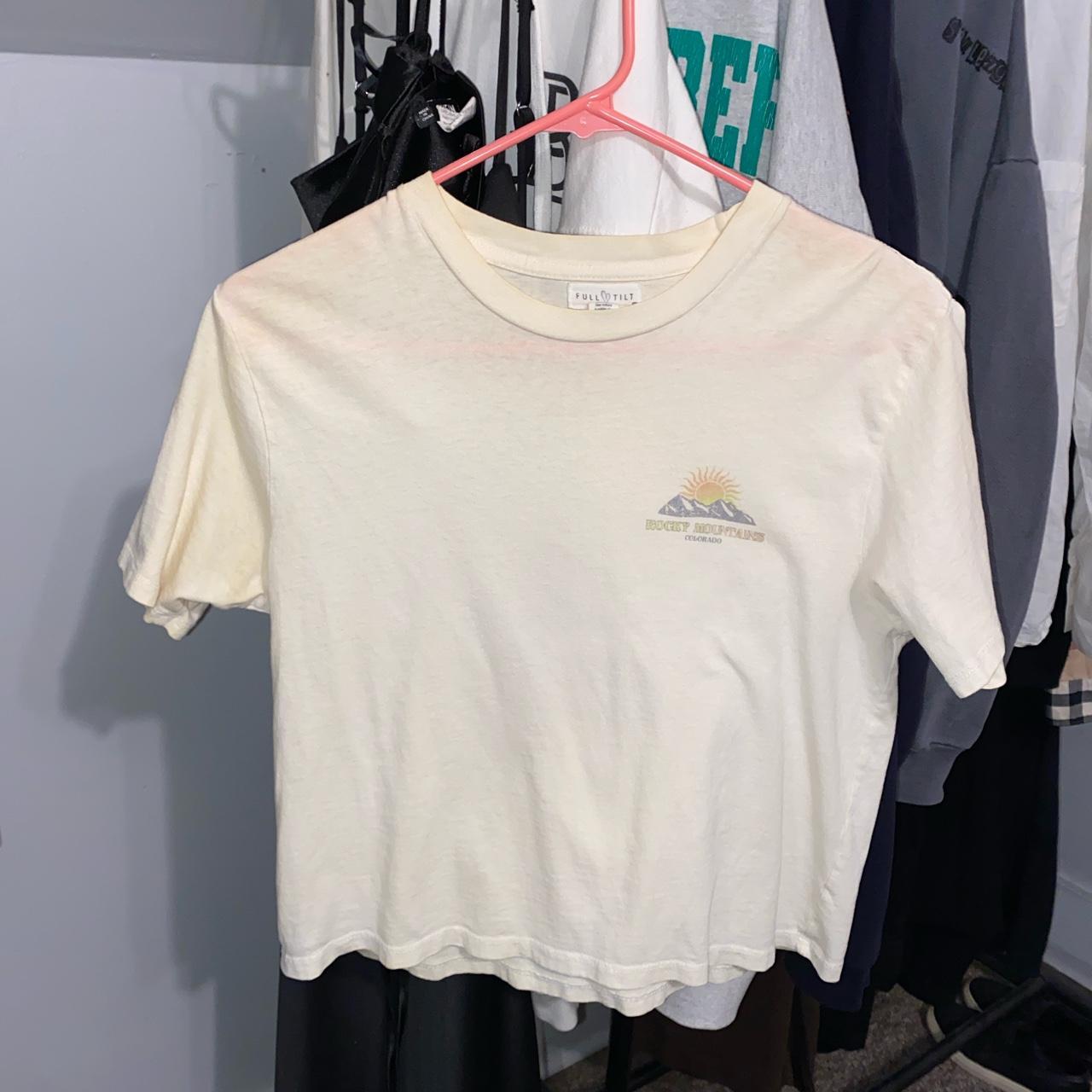 Full tilt cropped shirt from Tilly’s