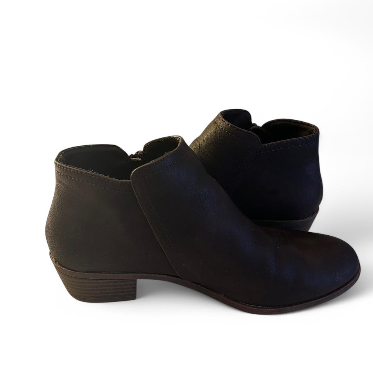 item listed by r0ttenfits
