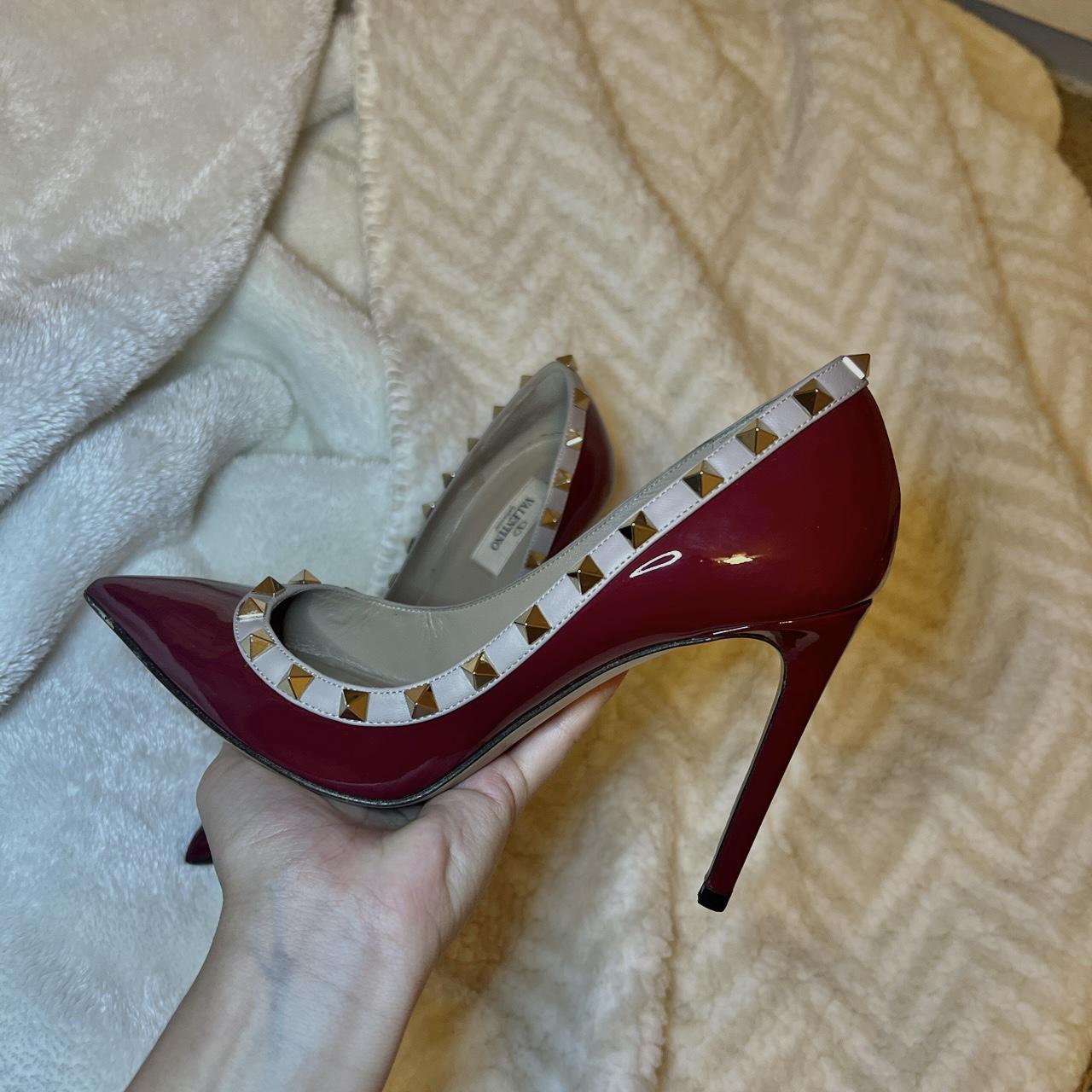 Valentino Red Rockstud Accents Leather Pumps Depop   P0 