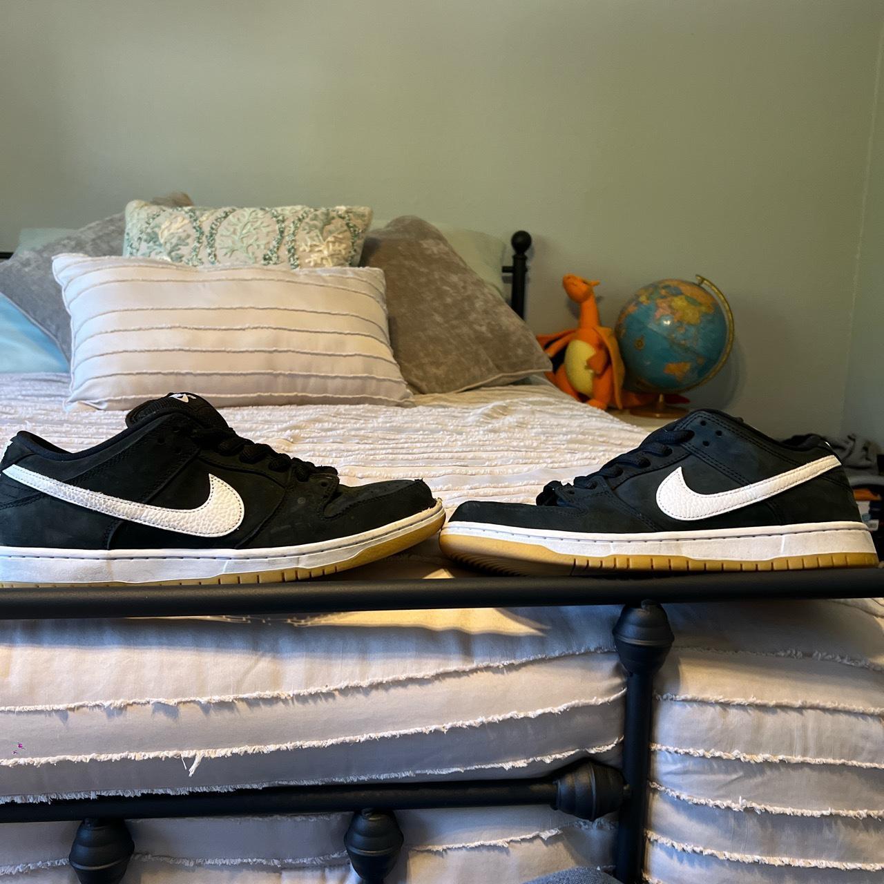 sb black white