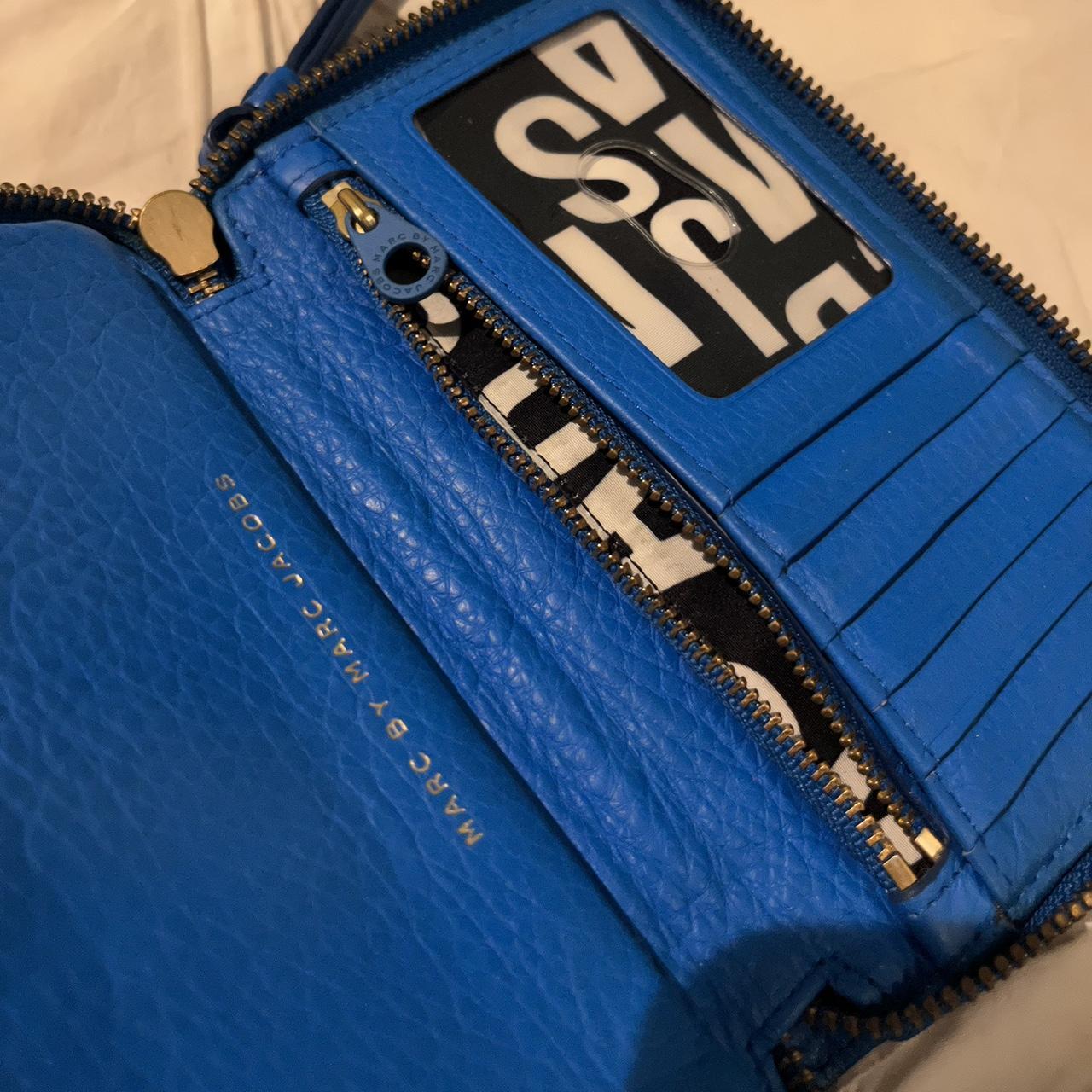 Marc jacobs blue wallet hot sale