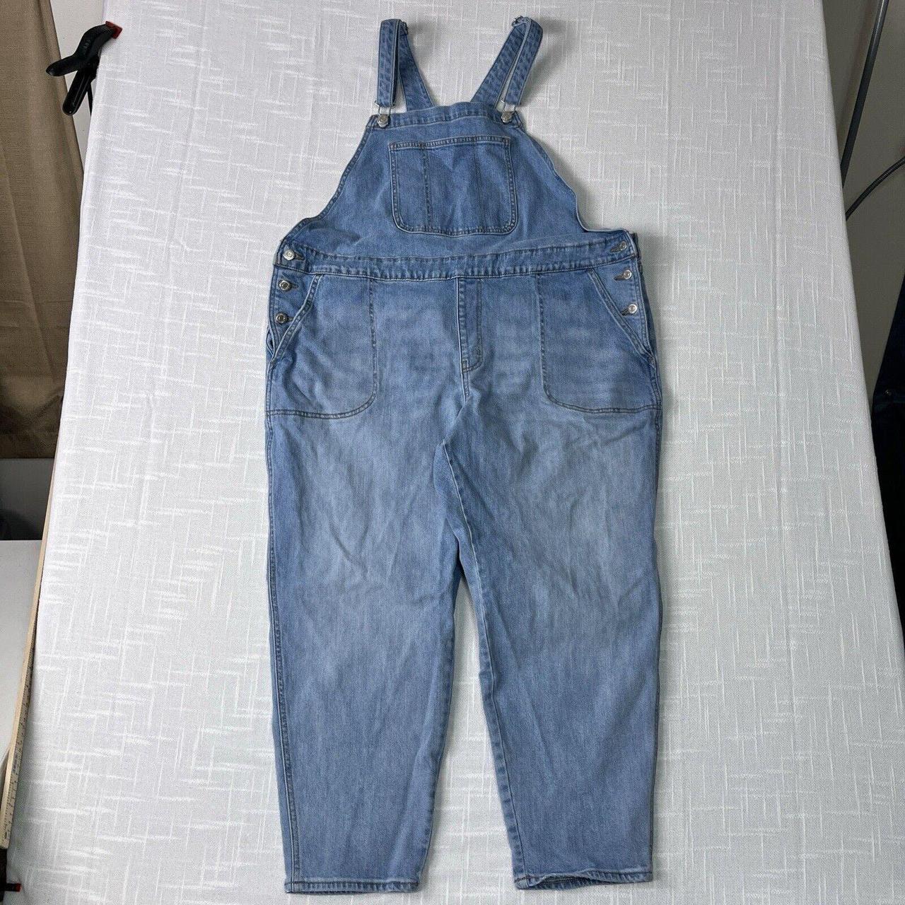 Old Navy Bib Overalls Womens Cropped Light Blue •... Depop