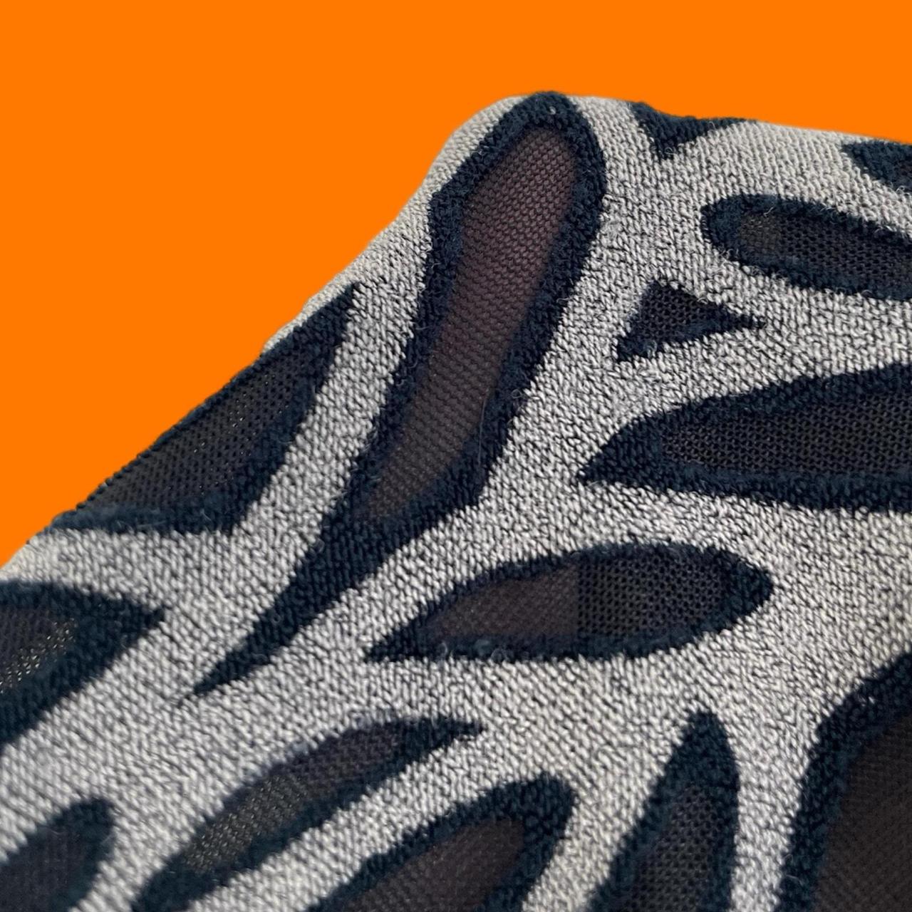 Source Unknown Women's Blouse - Grey - M – brand:… - image 7