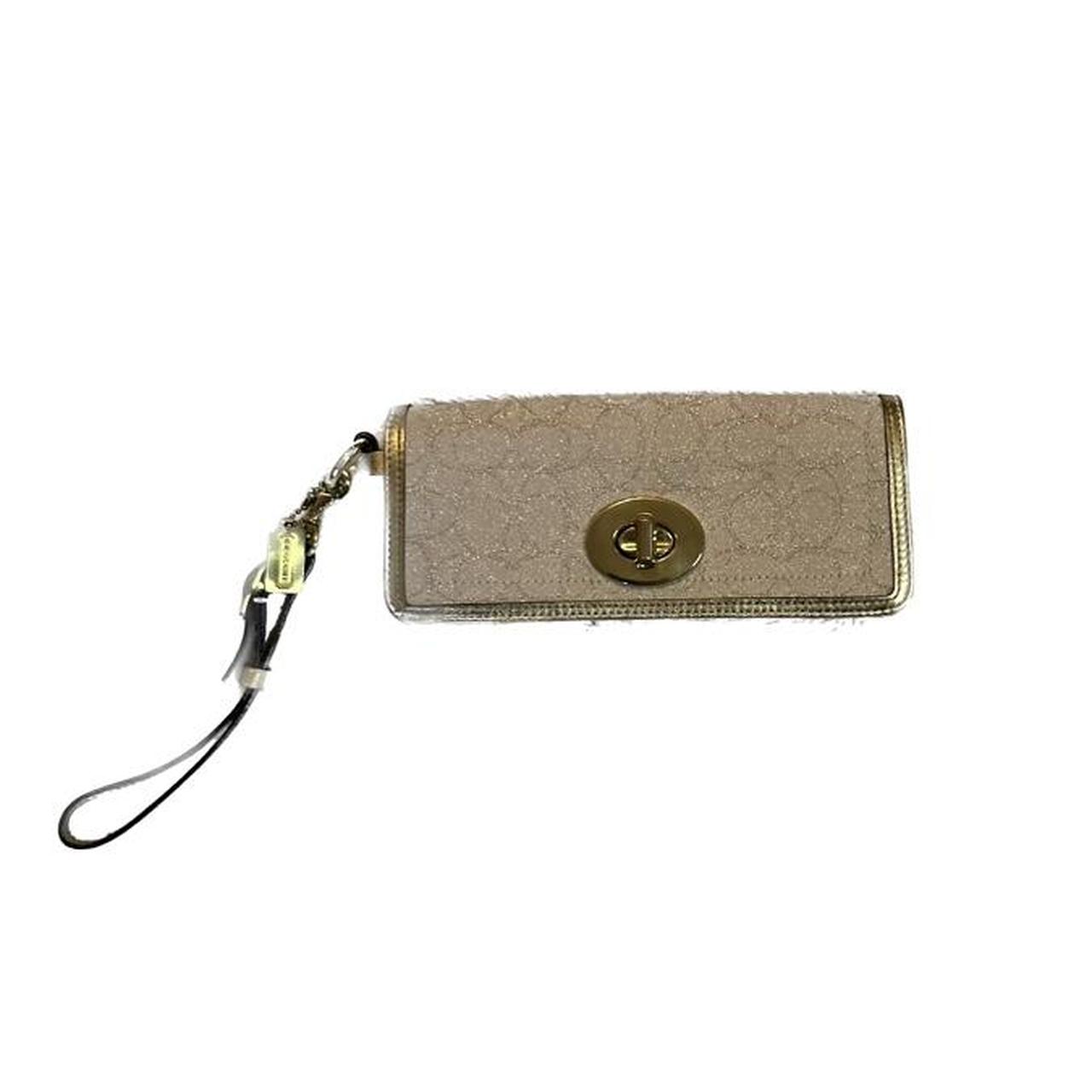 Beige coach online wallet