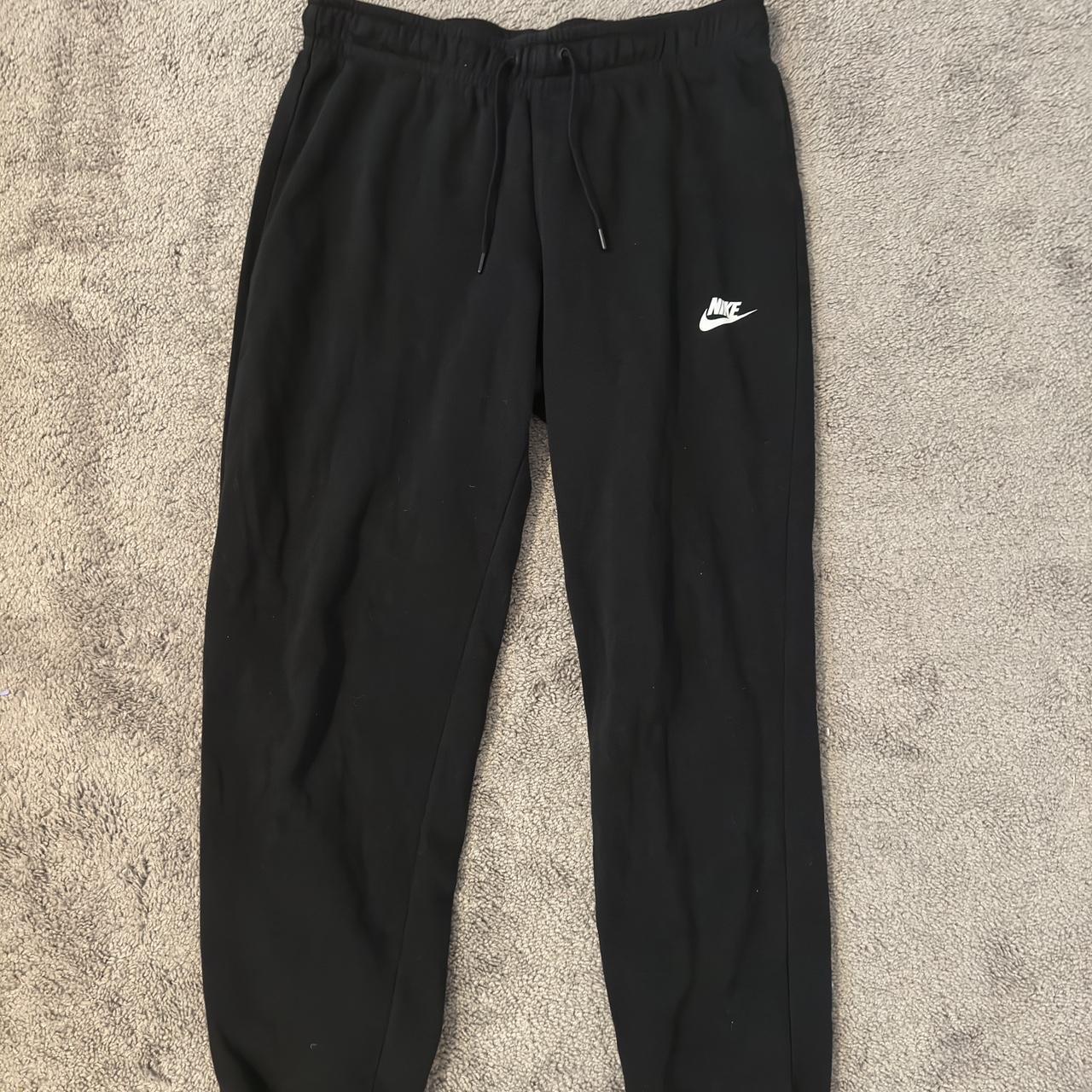 Black Nike sweatpants barely worn too small for me - Depop