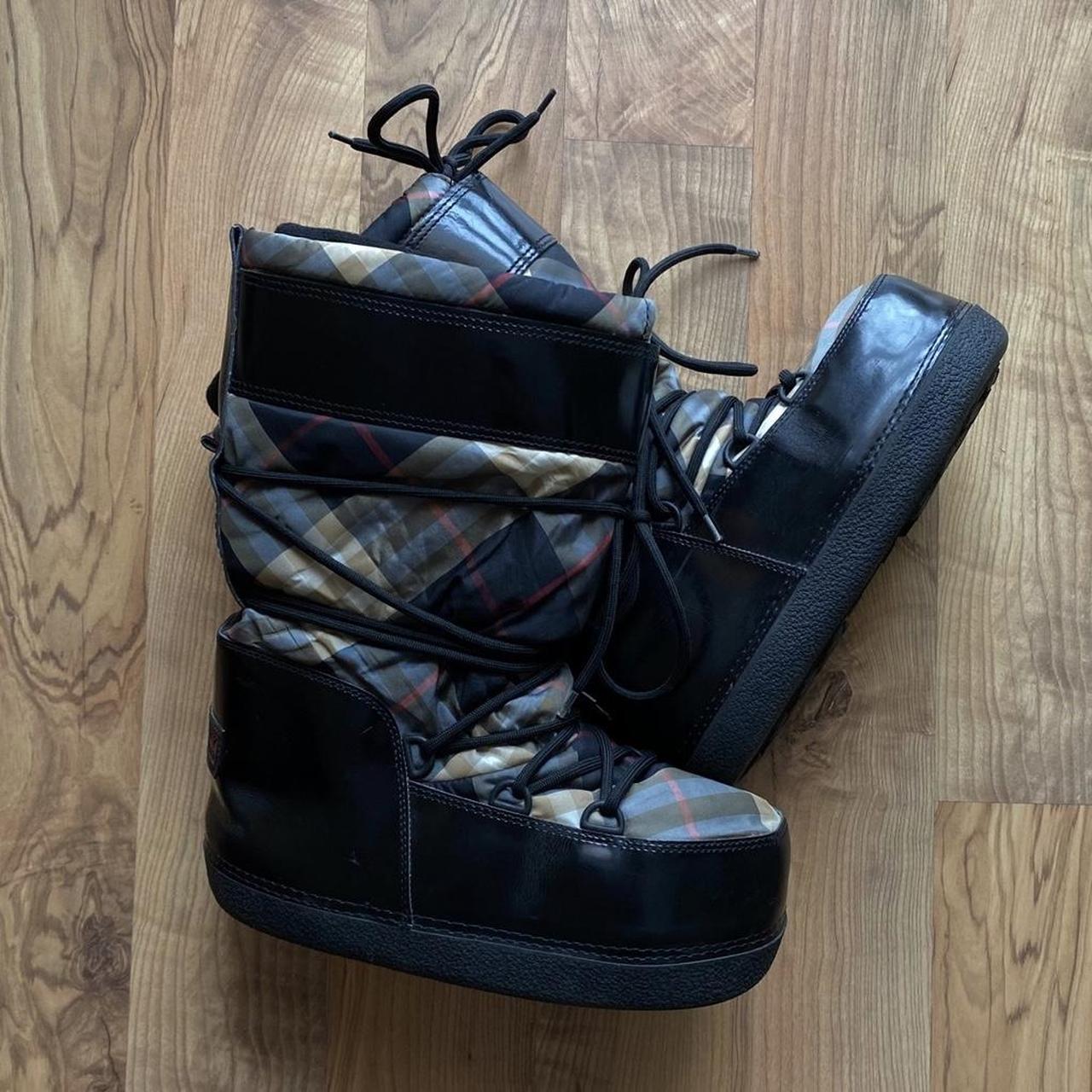Burberry Women's multi Boots | Depop