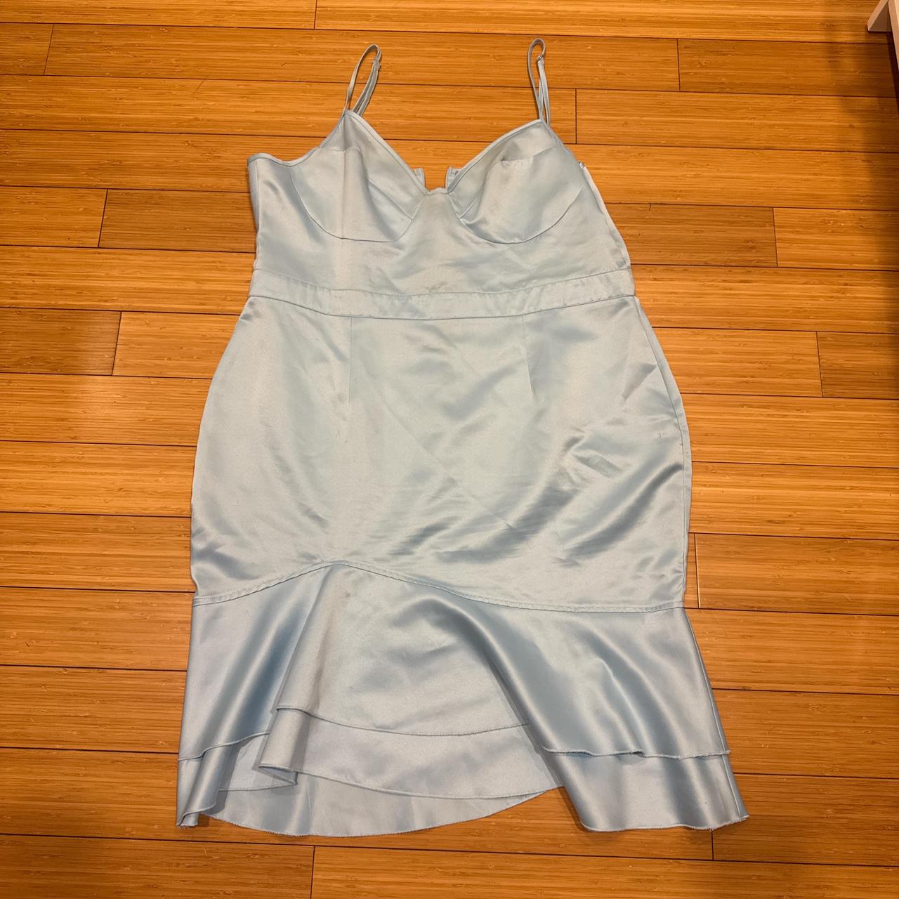item listed by apls93