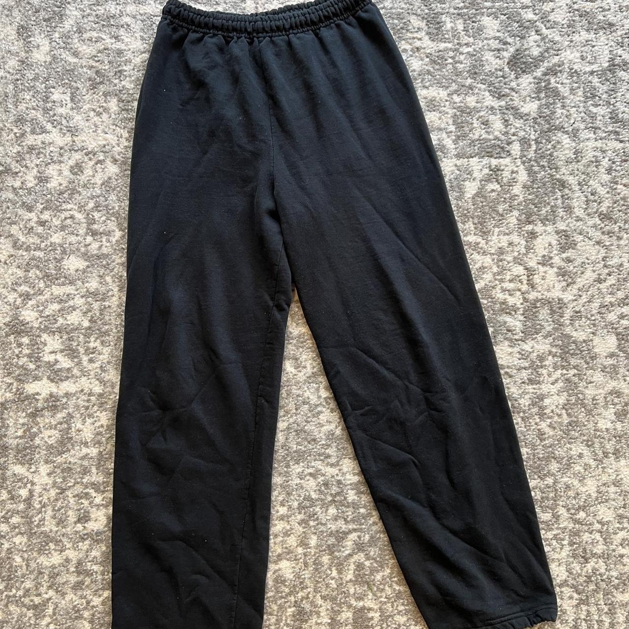 Gildan Women's Black Joggers-tracksuits | Depop