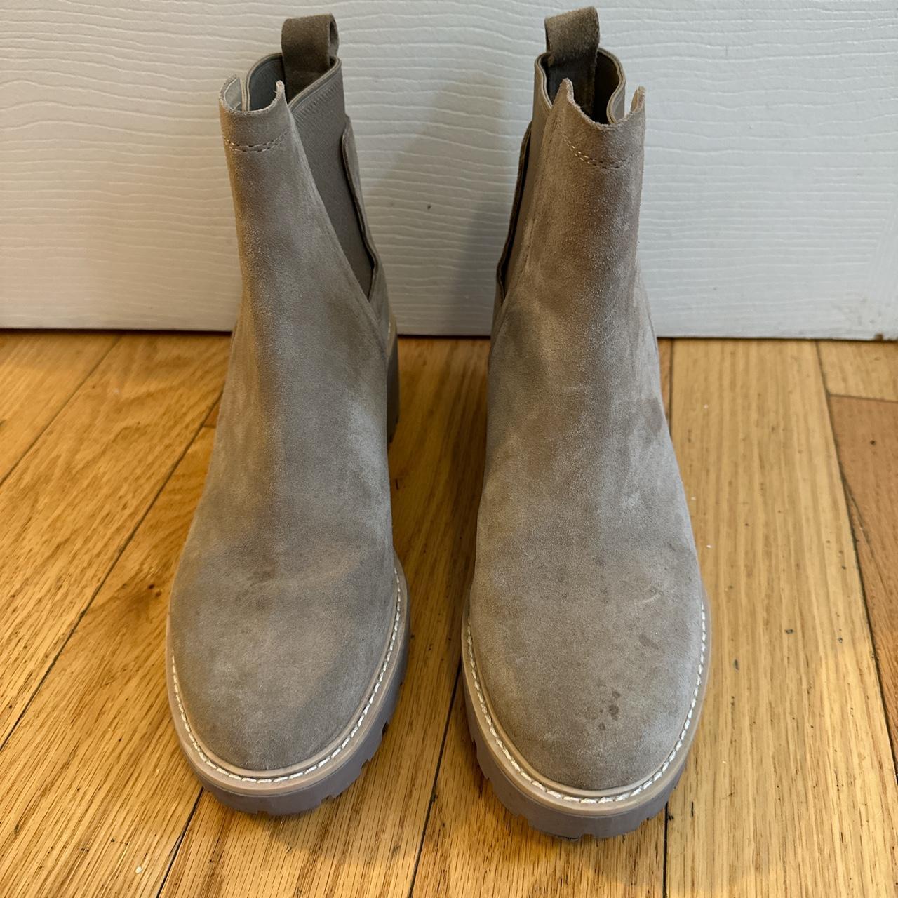 dolce vita huey booties in black