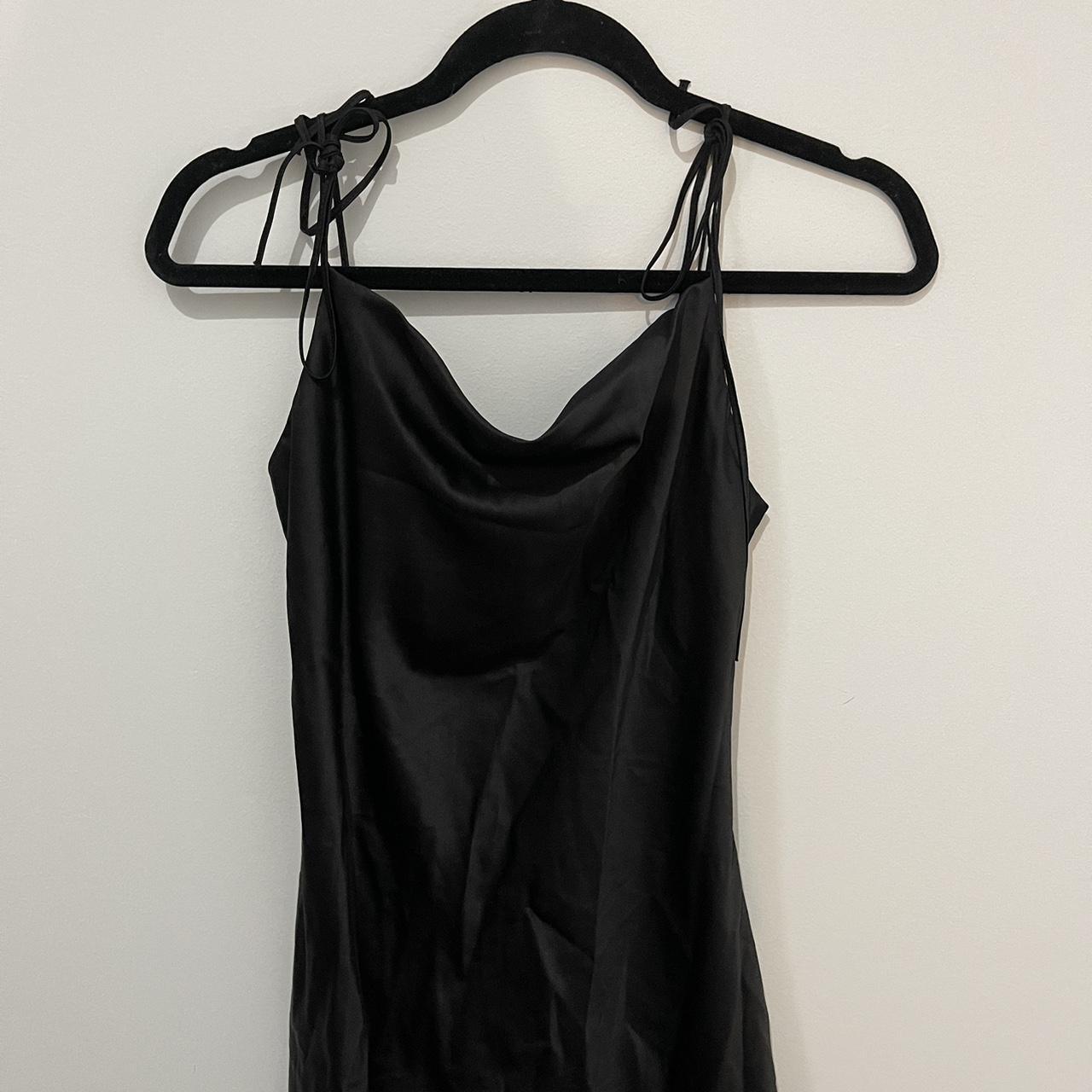 Brandy Melville Italy short dress Size small... Depop