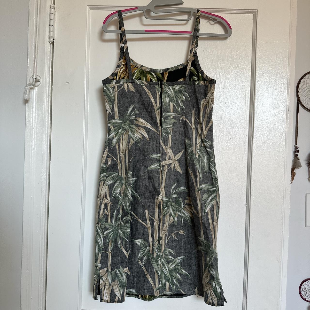 lovely little hawaiian mini dress. (made in Hawaii!)... - Depop