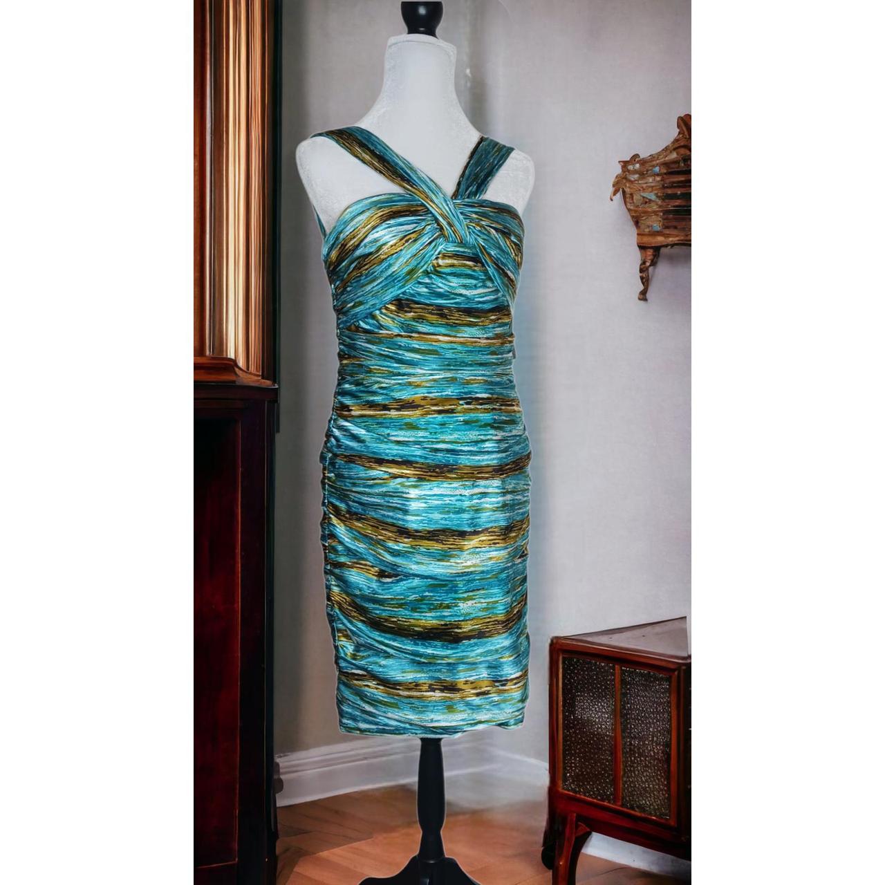 Carmen marc shop valvo green dress