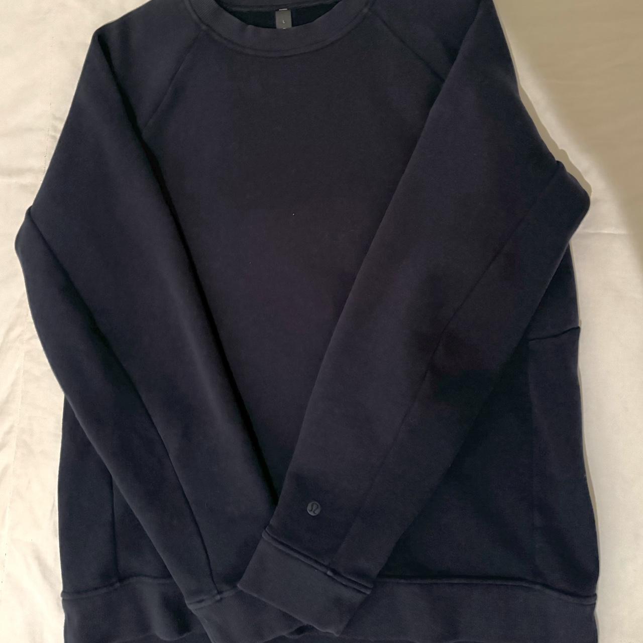 Lululemon Men’s crewneck Navy size L #lululemon - Depop