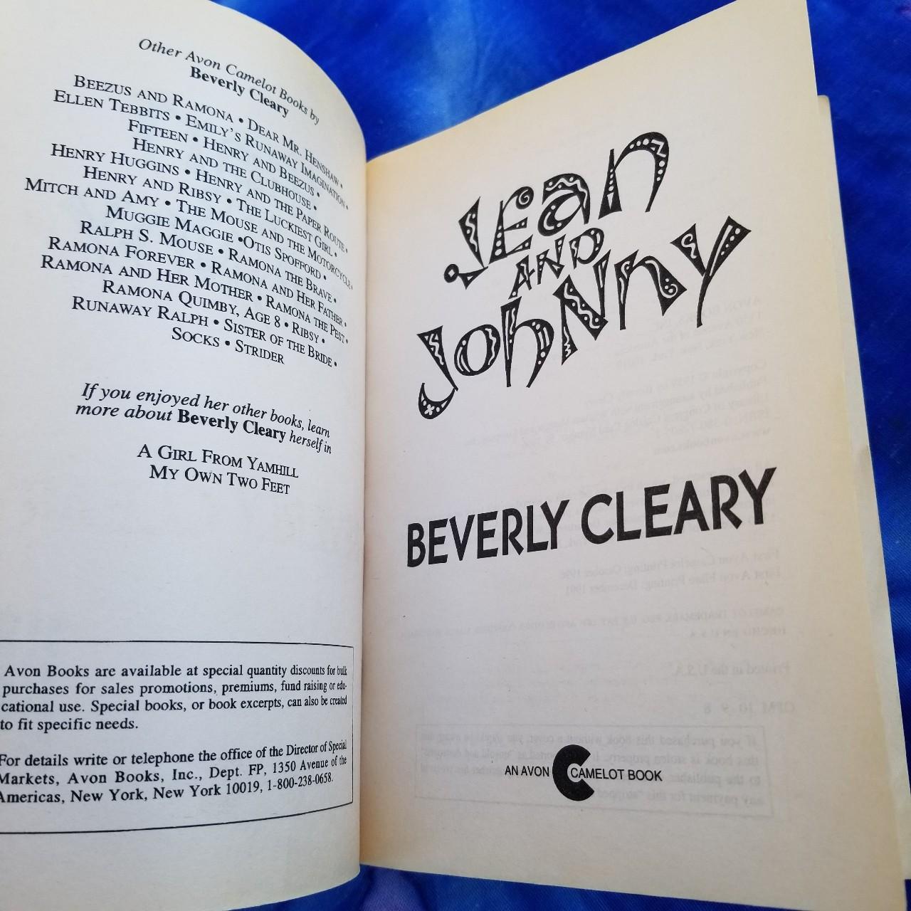 and　Beverly　Jean　Book　☆...　Depop　Johnny　Cleary　☆　Vintage