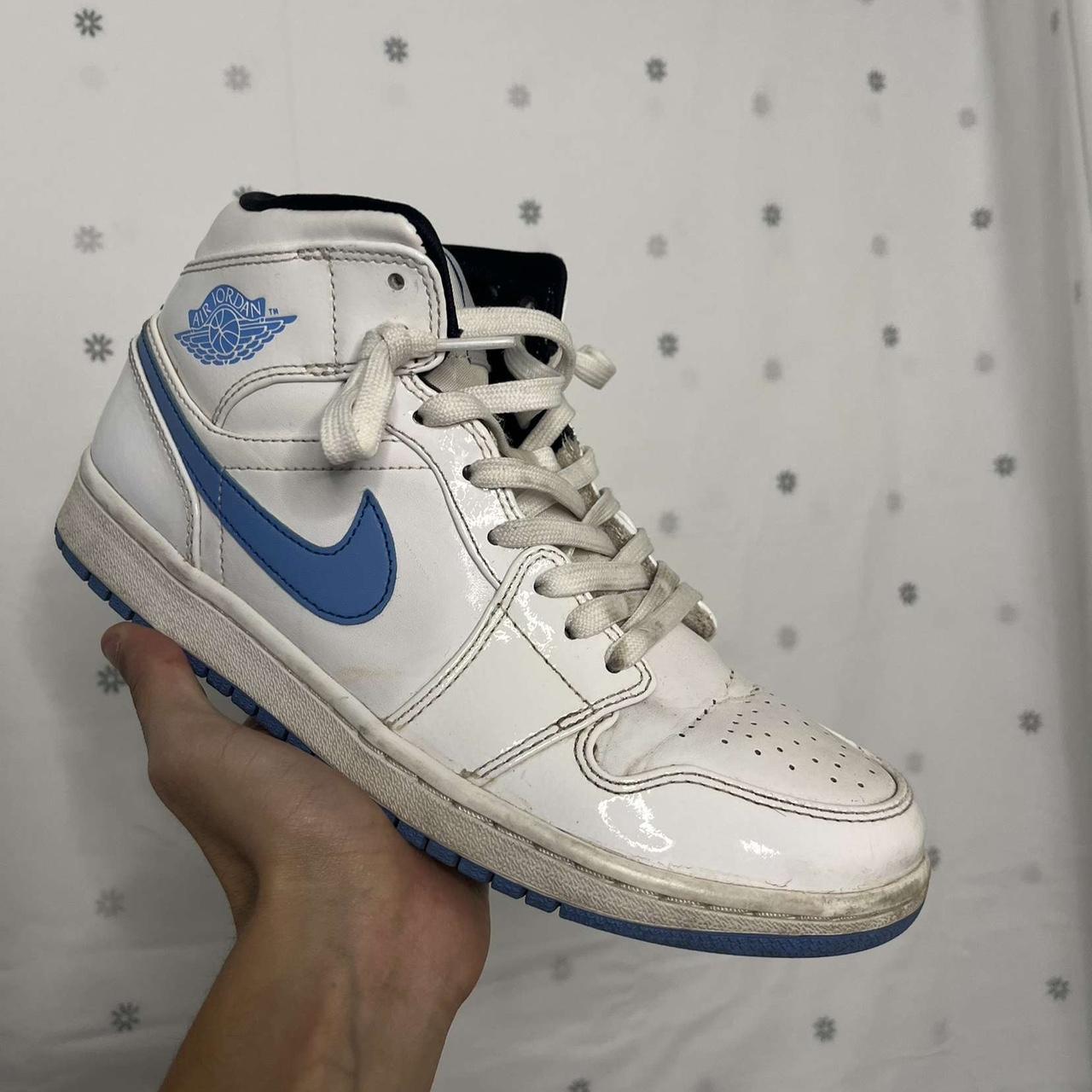 Legend Blue Jordan 1s Retro Mid Just needs a good