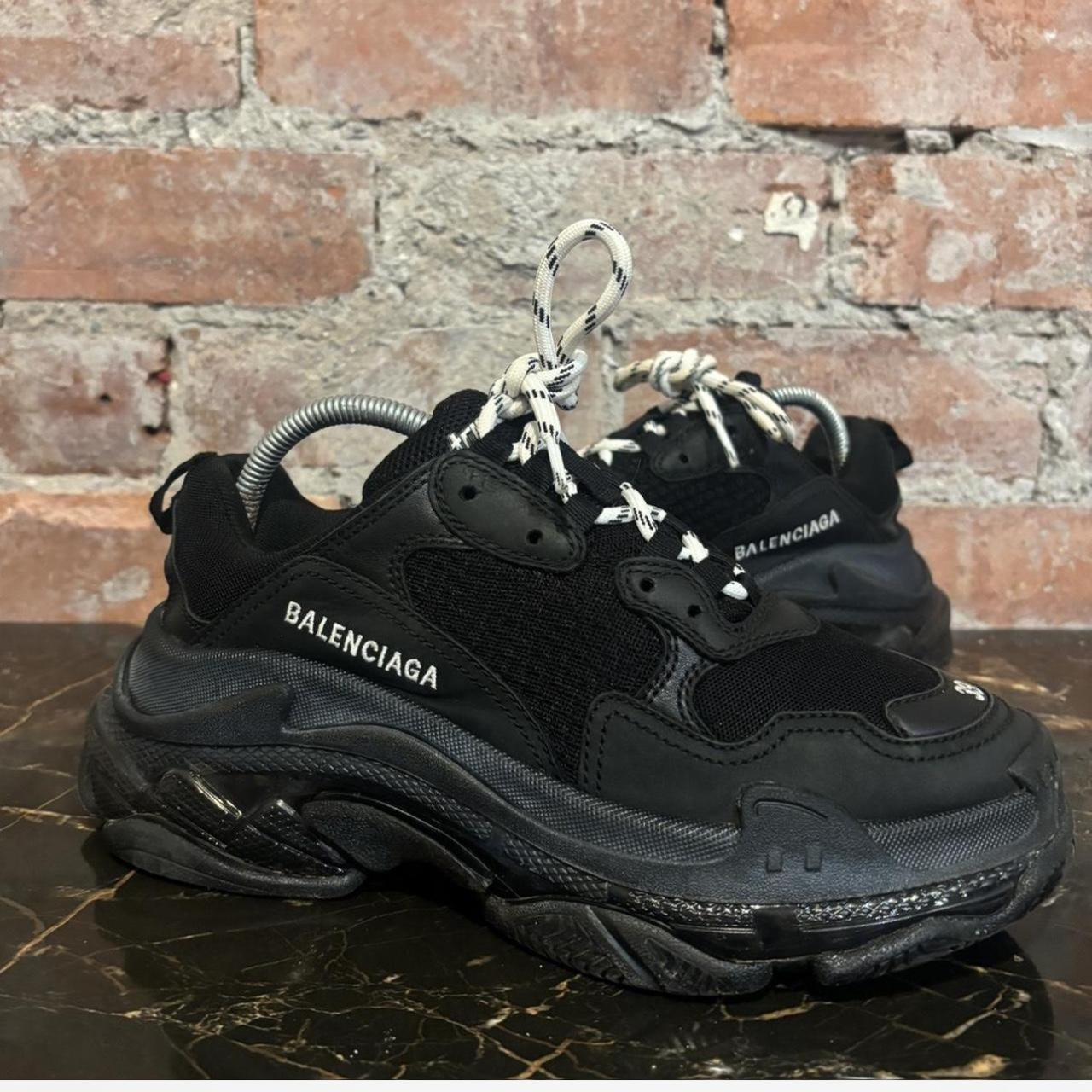 Ladies eleash black balenciaga trainers