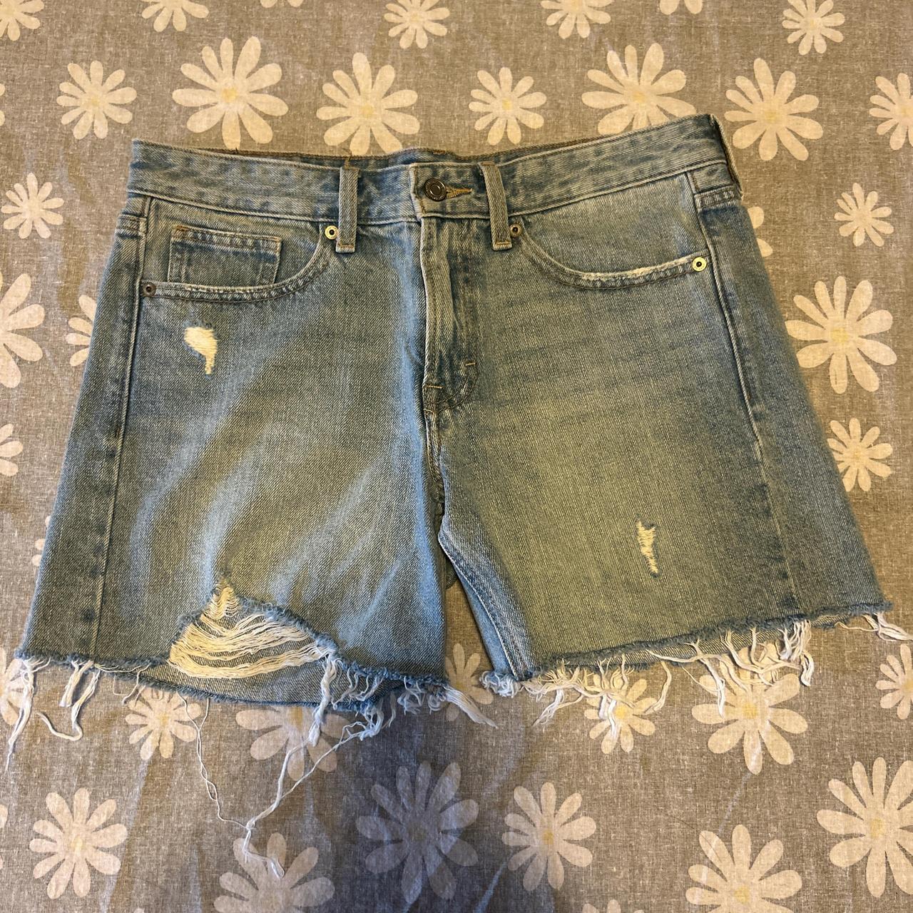 item listed by cden07