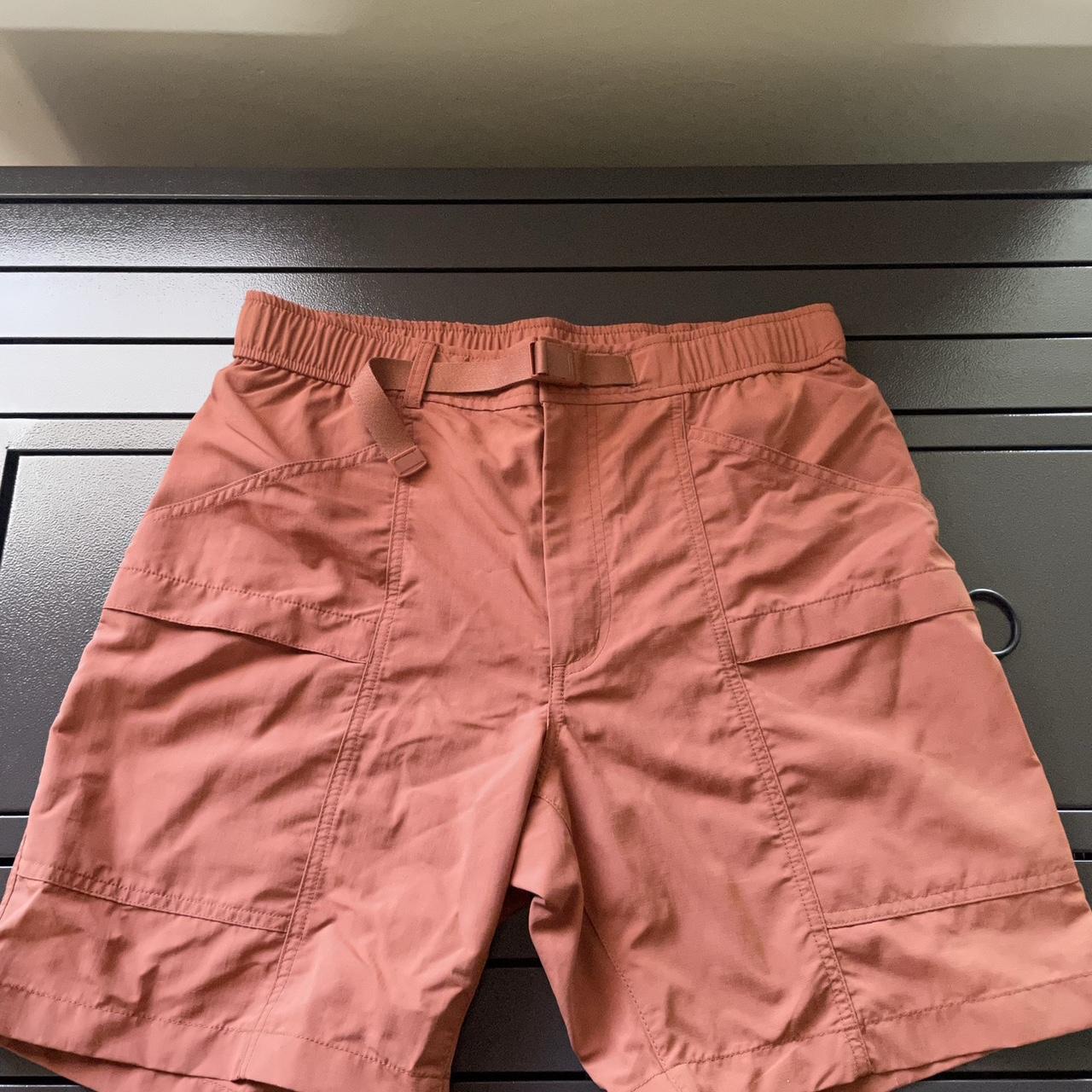 Uniqlo cargo shorts Awesome burnt orange color Good... Depop