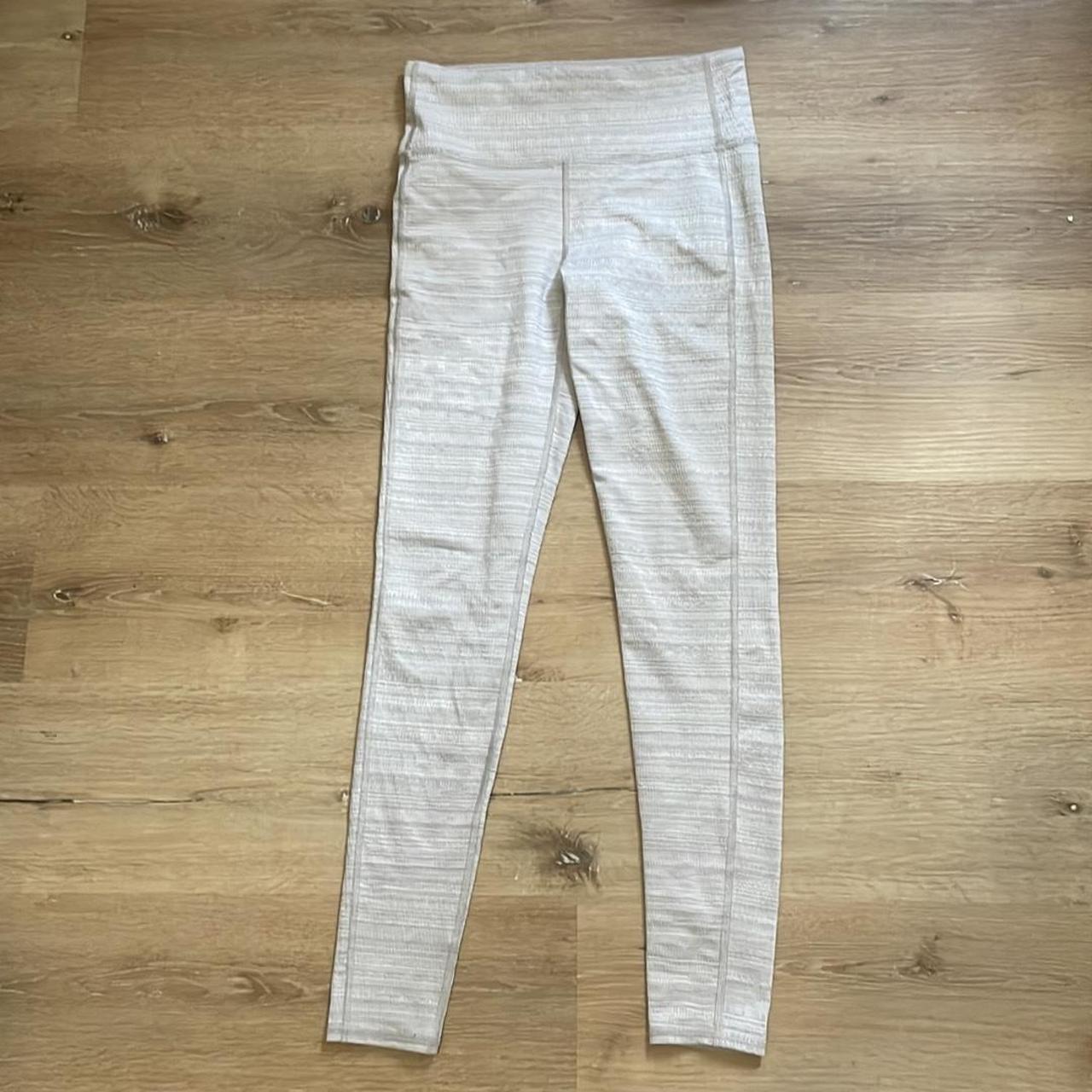 Athleta Light Grey Athletic Leggngs Size Small Size - Depop