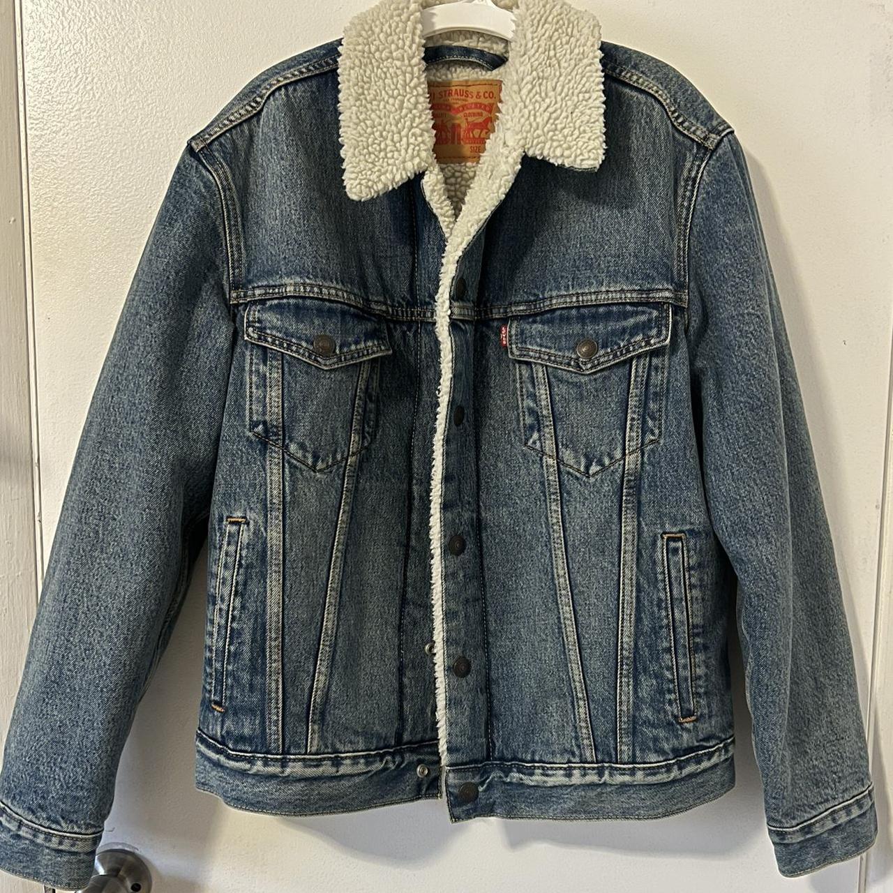 Levi’s Sherpa denim Mens Jacket - SMALL Like... - Depop