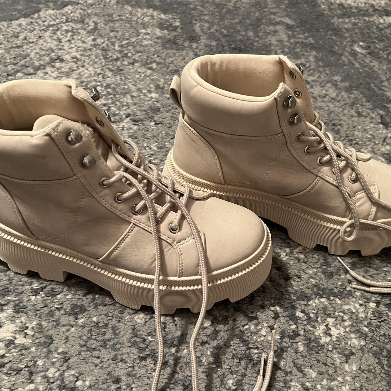 NEVER WORN, forever 21 chunky tan boots - Depop