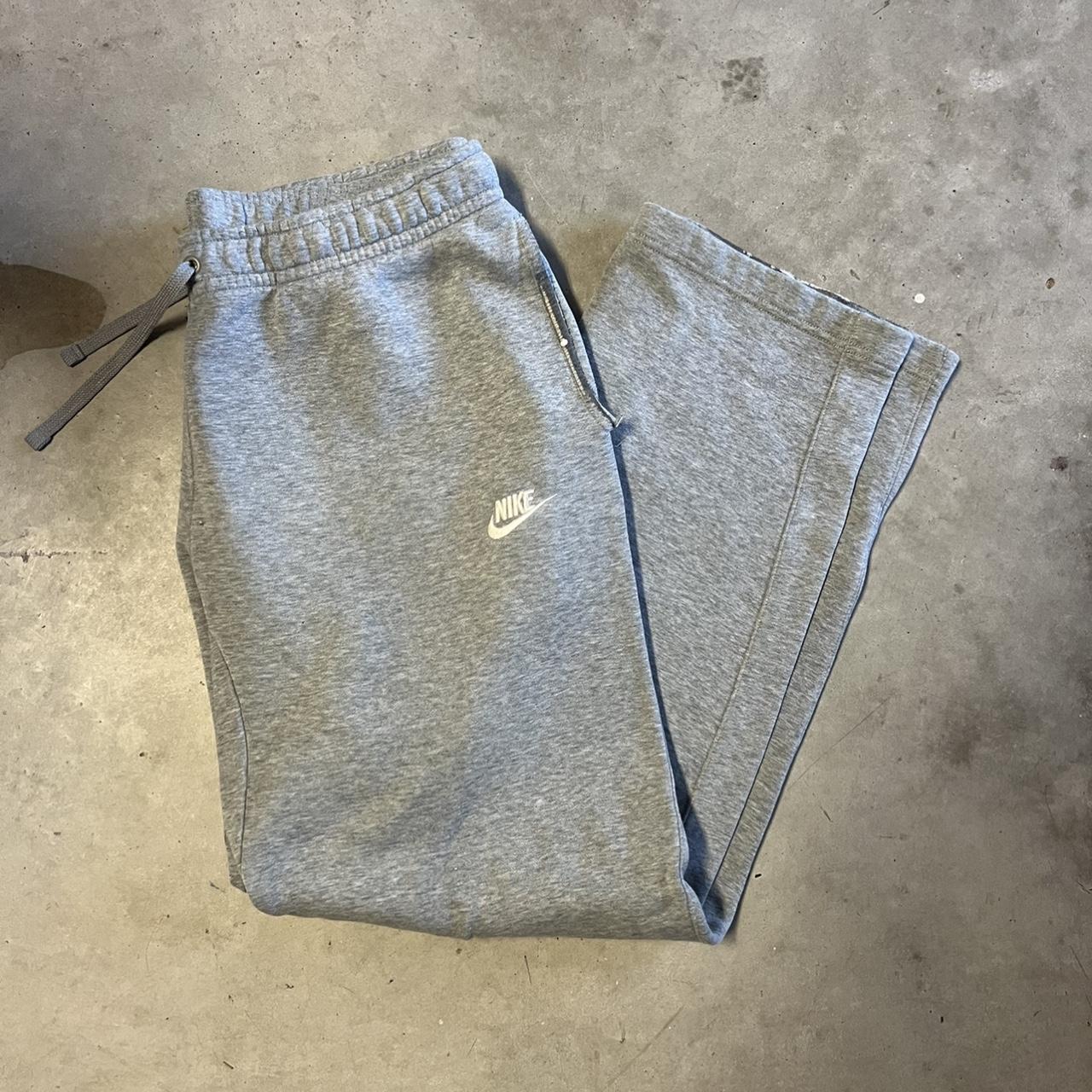 Large grey nike sweatpants - Depop