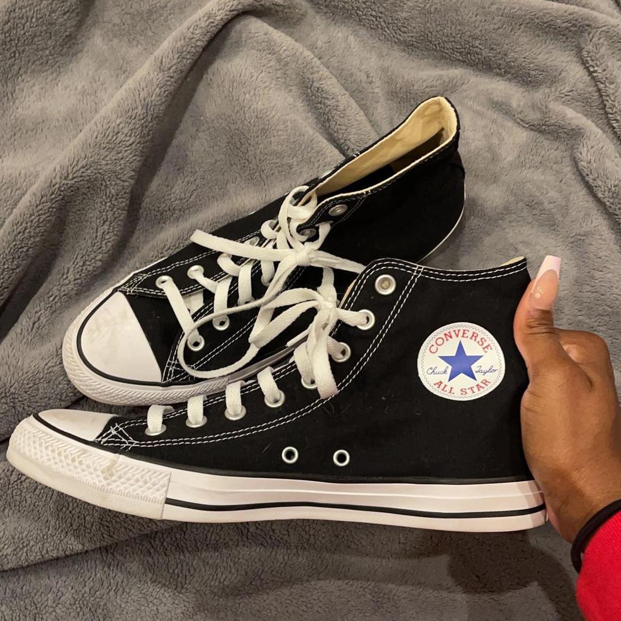 Converse Women's Black and White Trainers | Depop