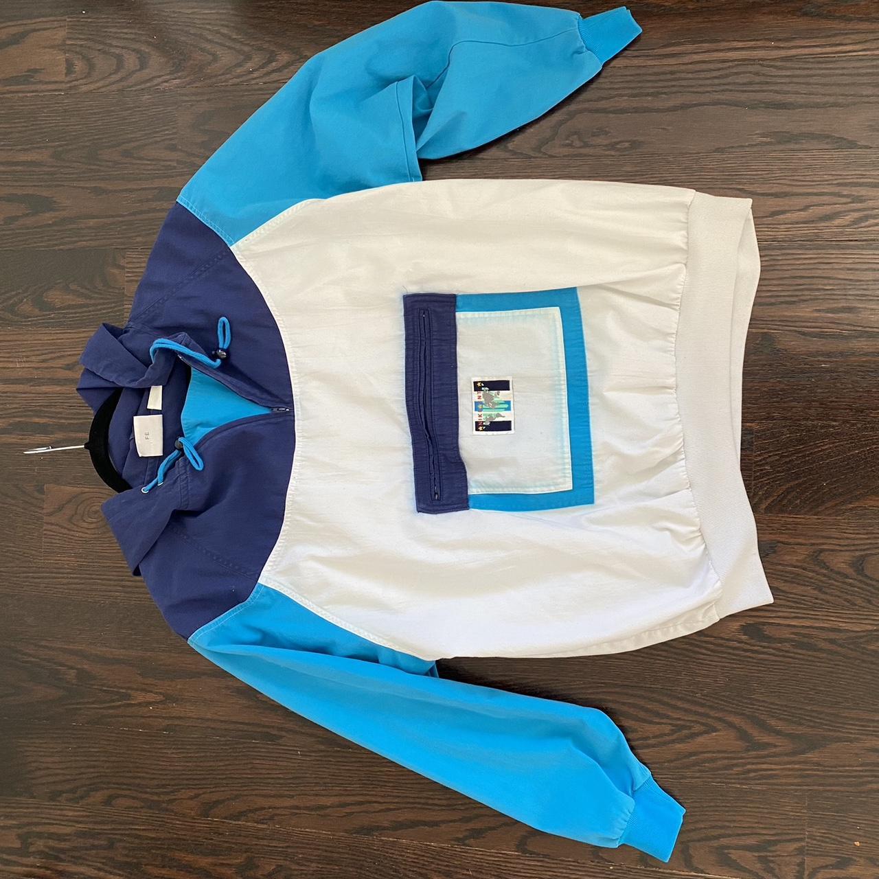item listed by khongh