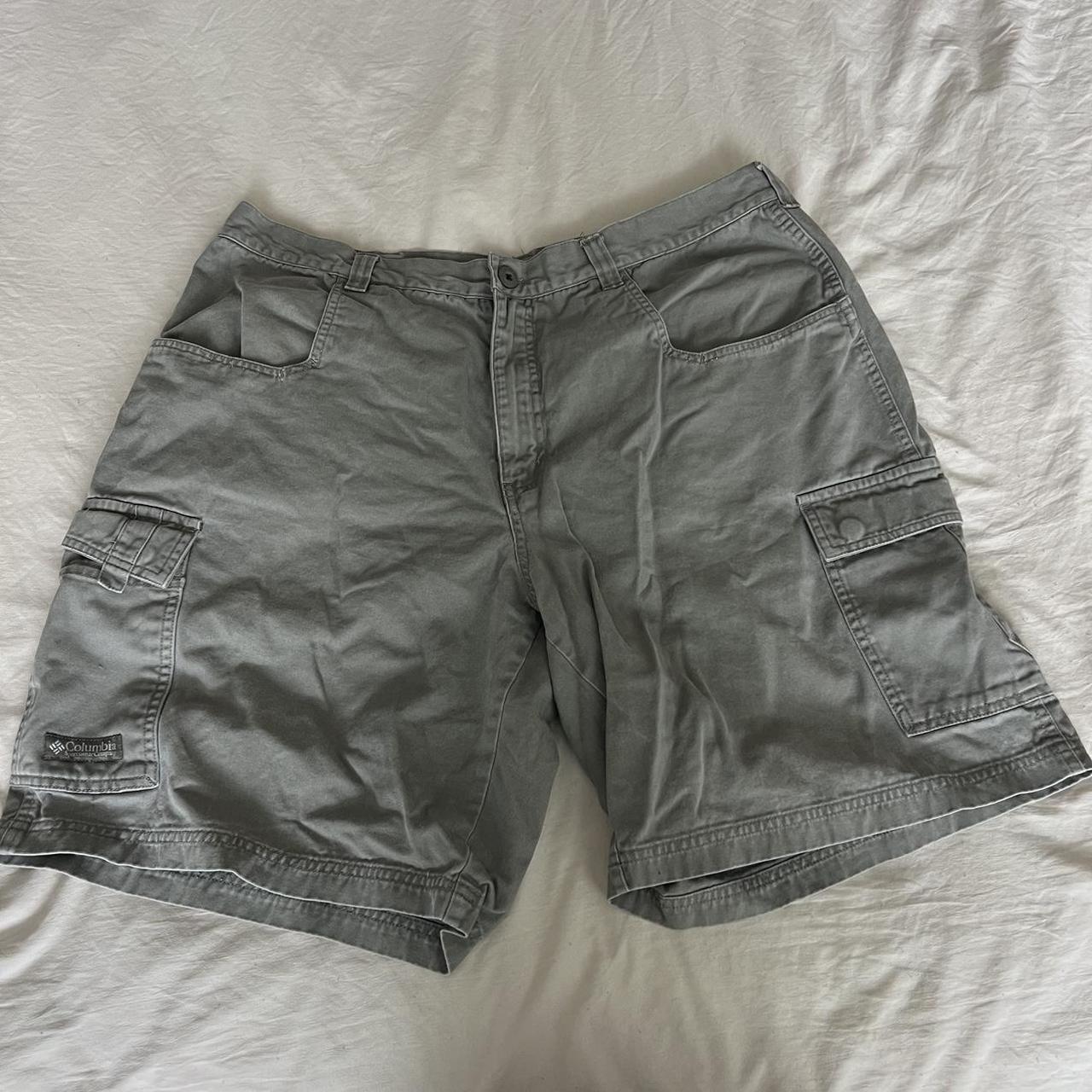 men’s columbia cargo shorts size 38 - Depop