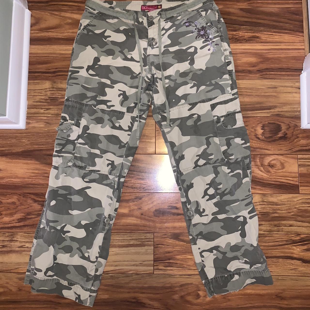 2000s Low Rise Camo Pants With Flowers - BRAND:... - Depop