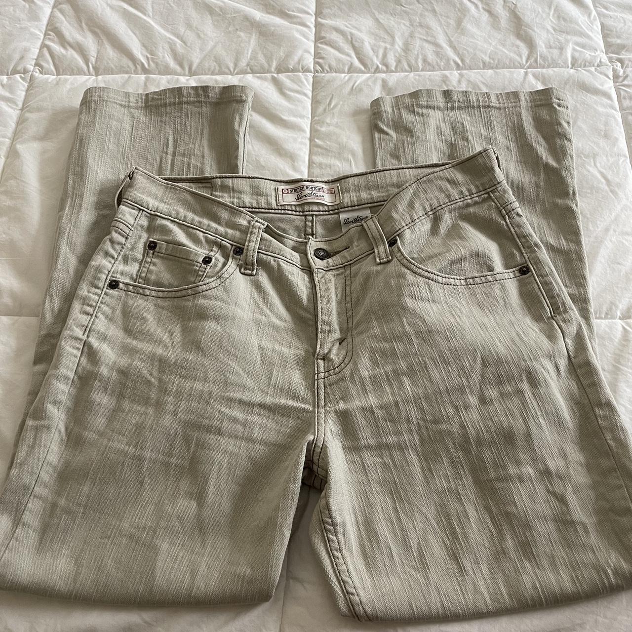 Levis size 6 in clearance inches