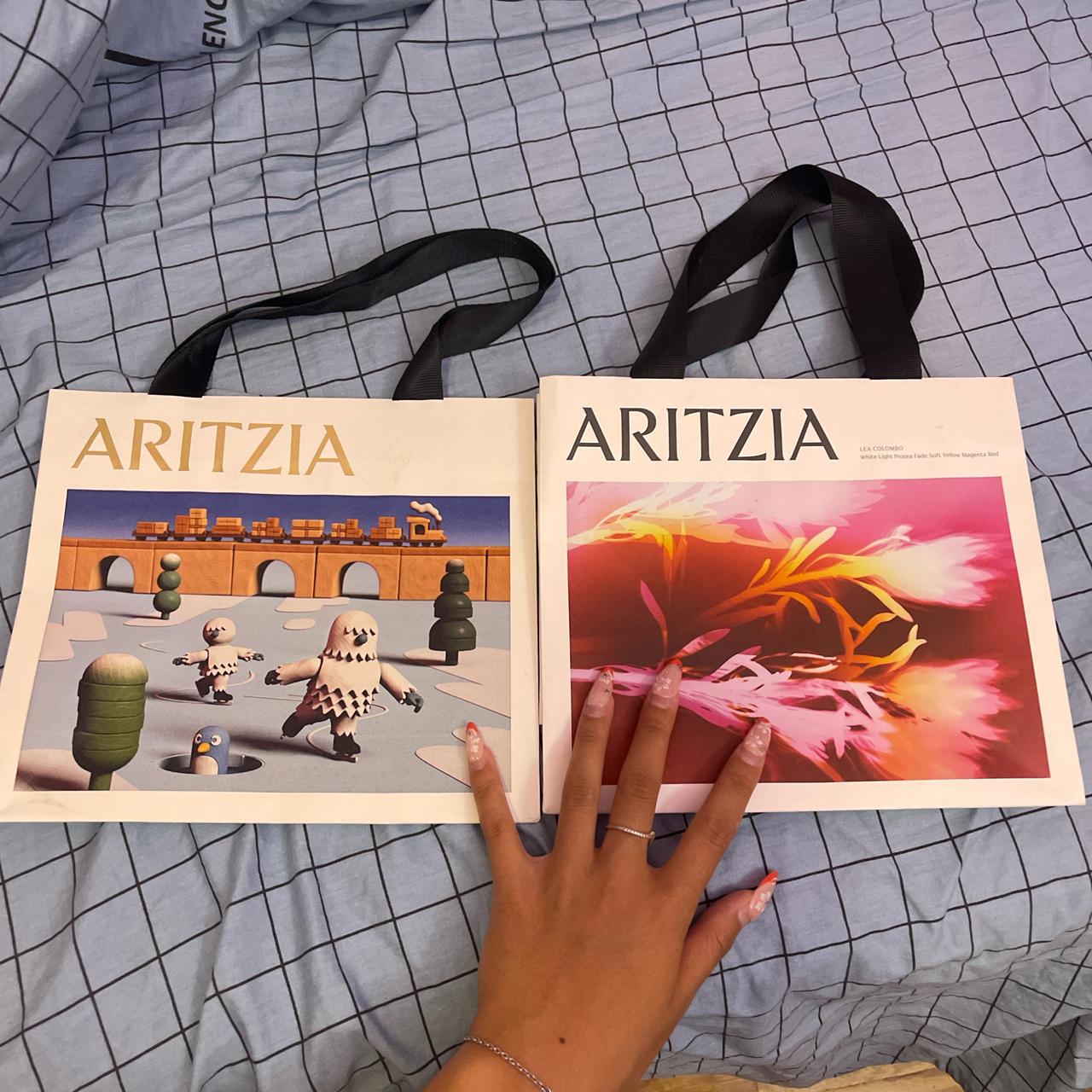 Aritzia shops Bundle