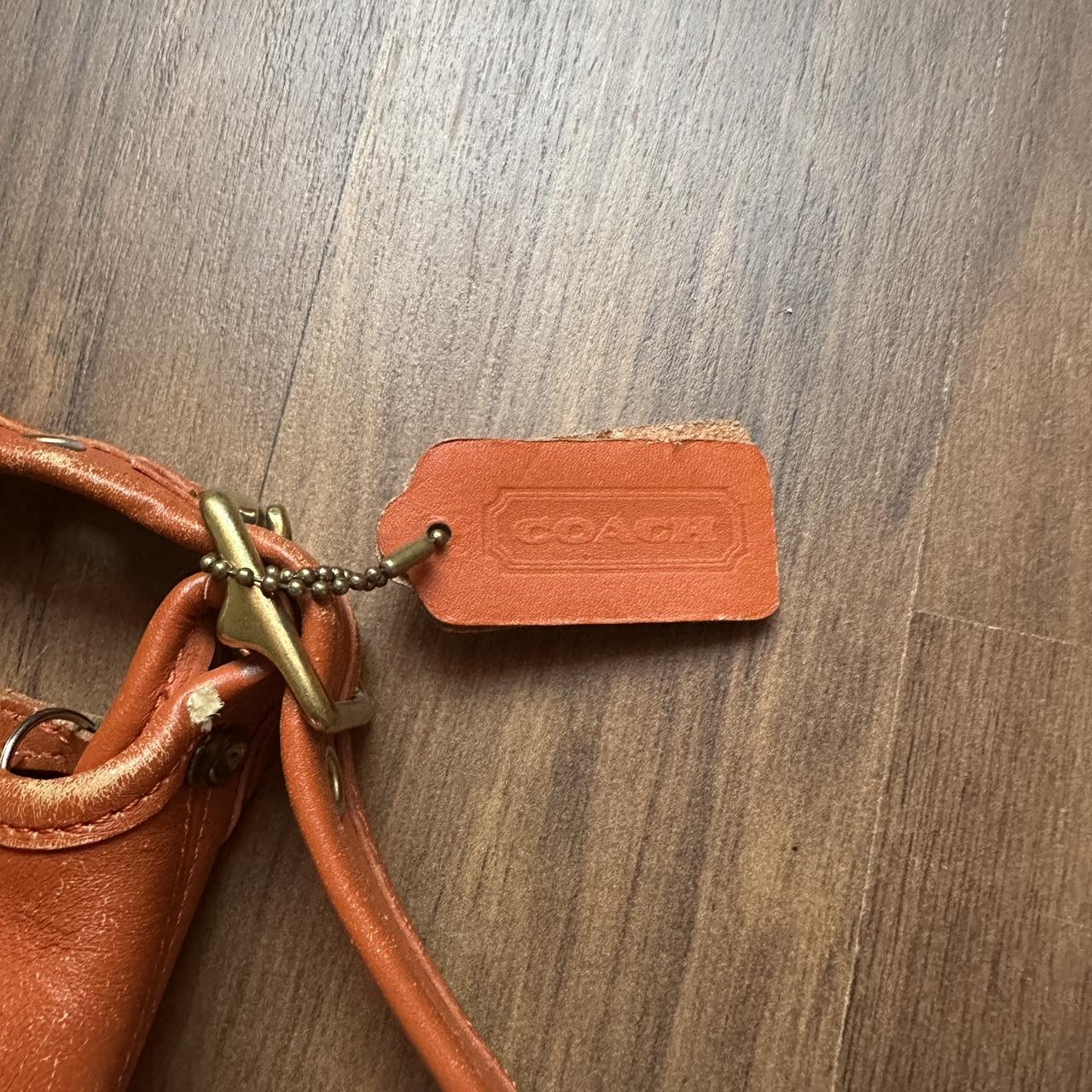 PLEASE PURCHASE FROM NEWER LISTING Vintage Coach | Depop