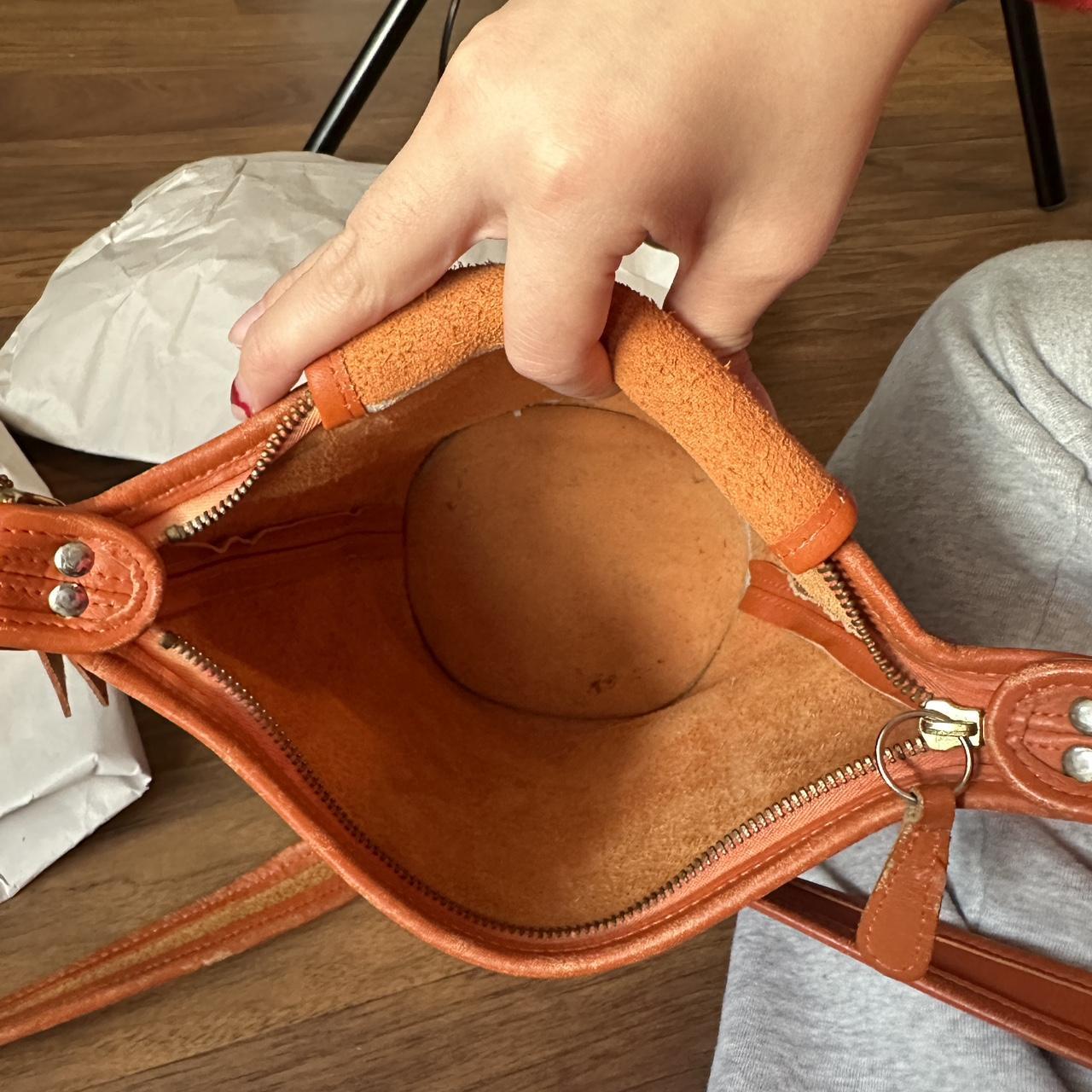 PLEASE PURCHASE FROM NEWER LISTING Vintage Coach | Depop