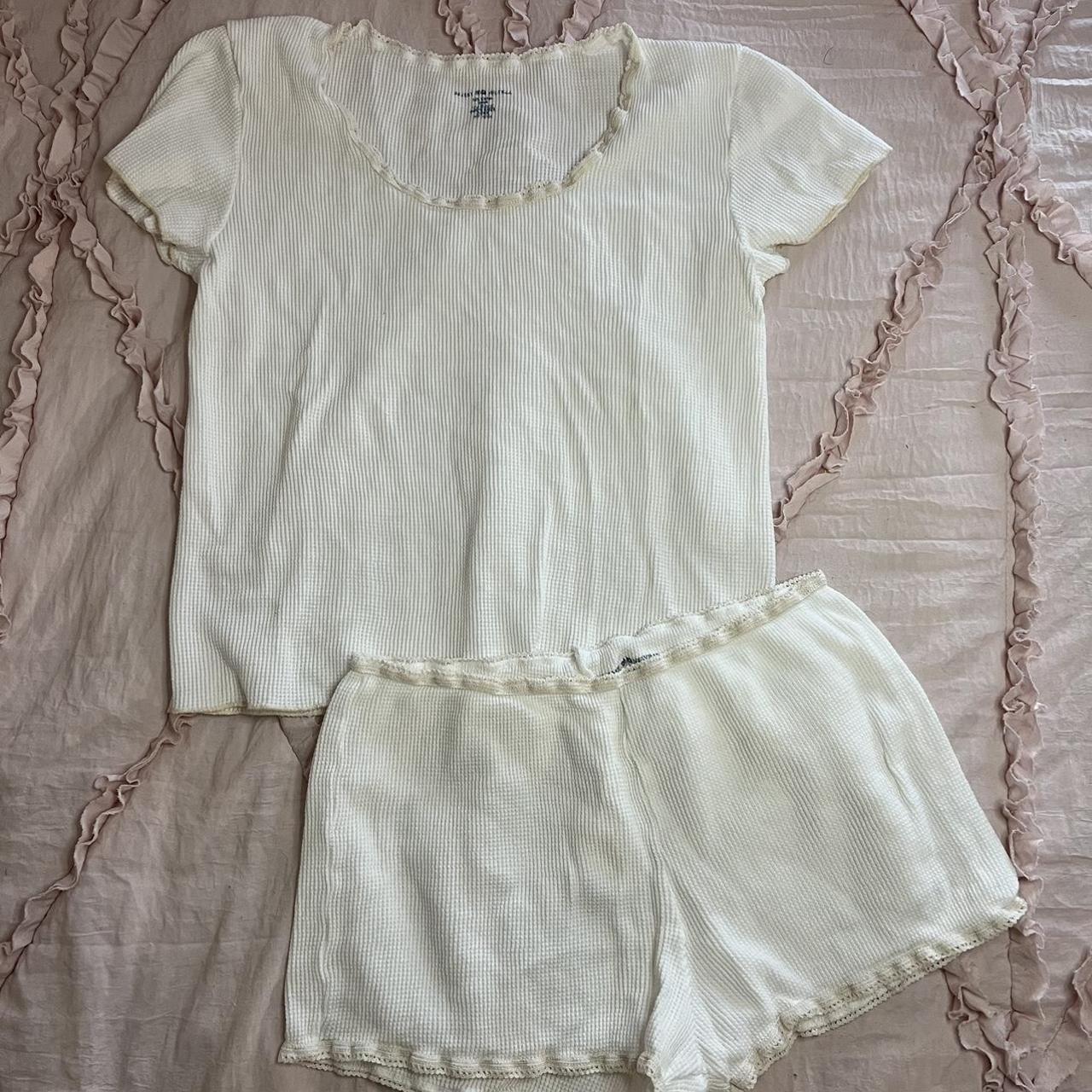 Brandy melville white dress, Women's Fashion, Dresses & Sets