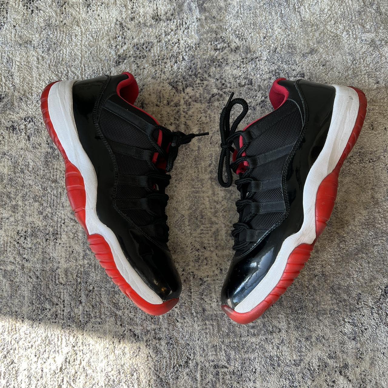 footlocker jordan 11 bred