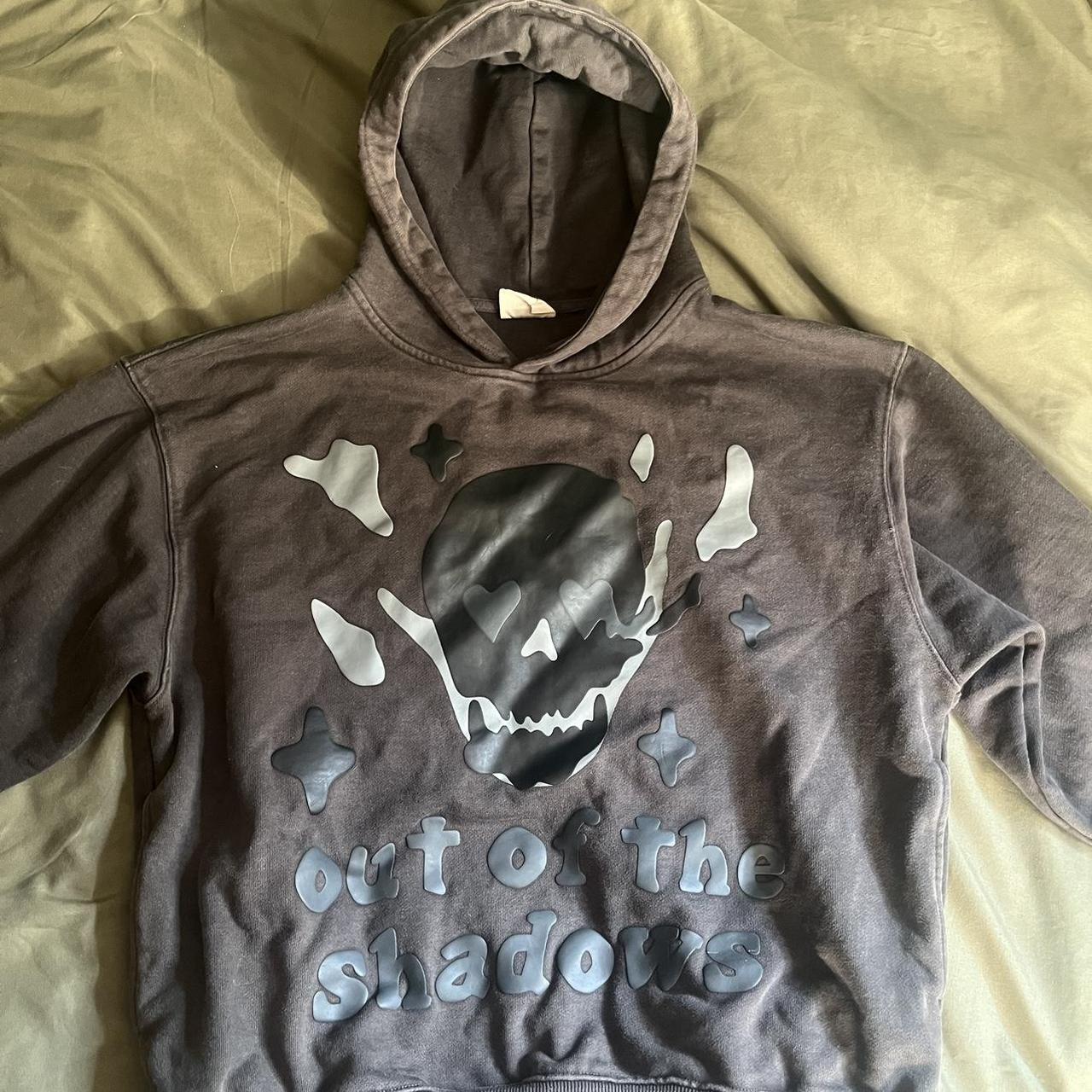 Broken planet hoodie Size medium