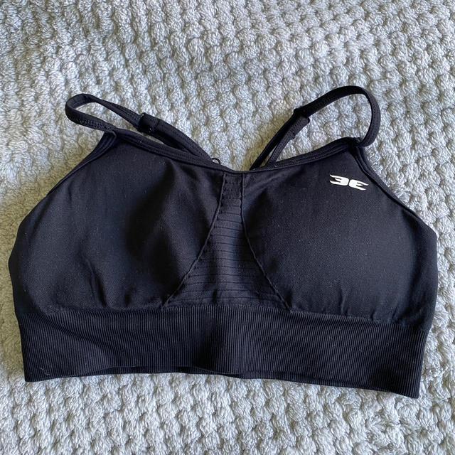 Elite Eleven sports bra - Depop