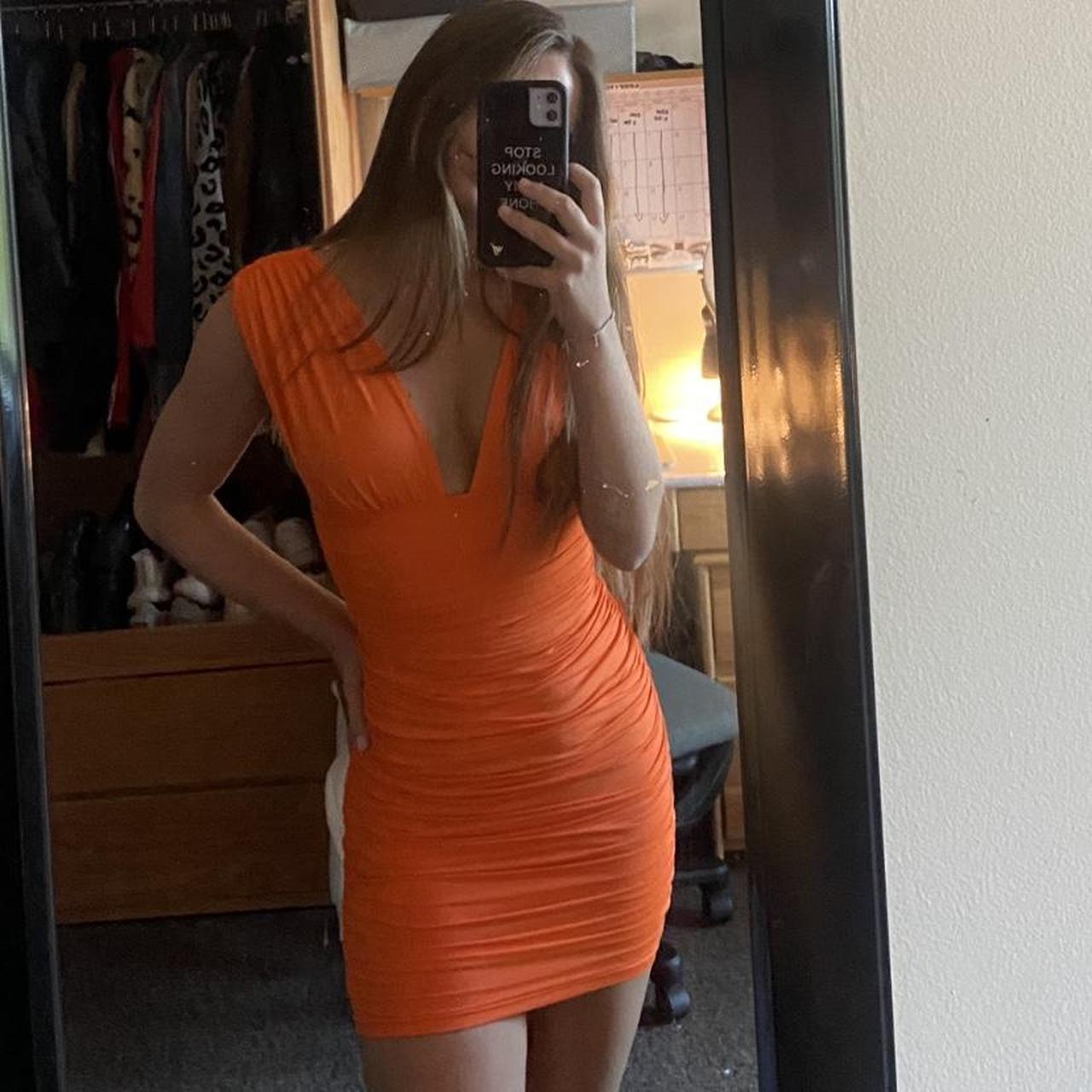 Orange princess polly tight dress. Size 2. SO well... Depop