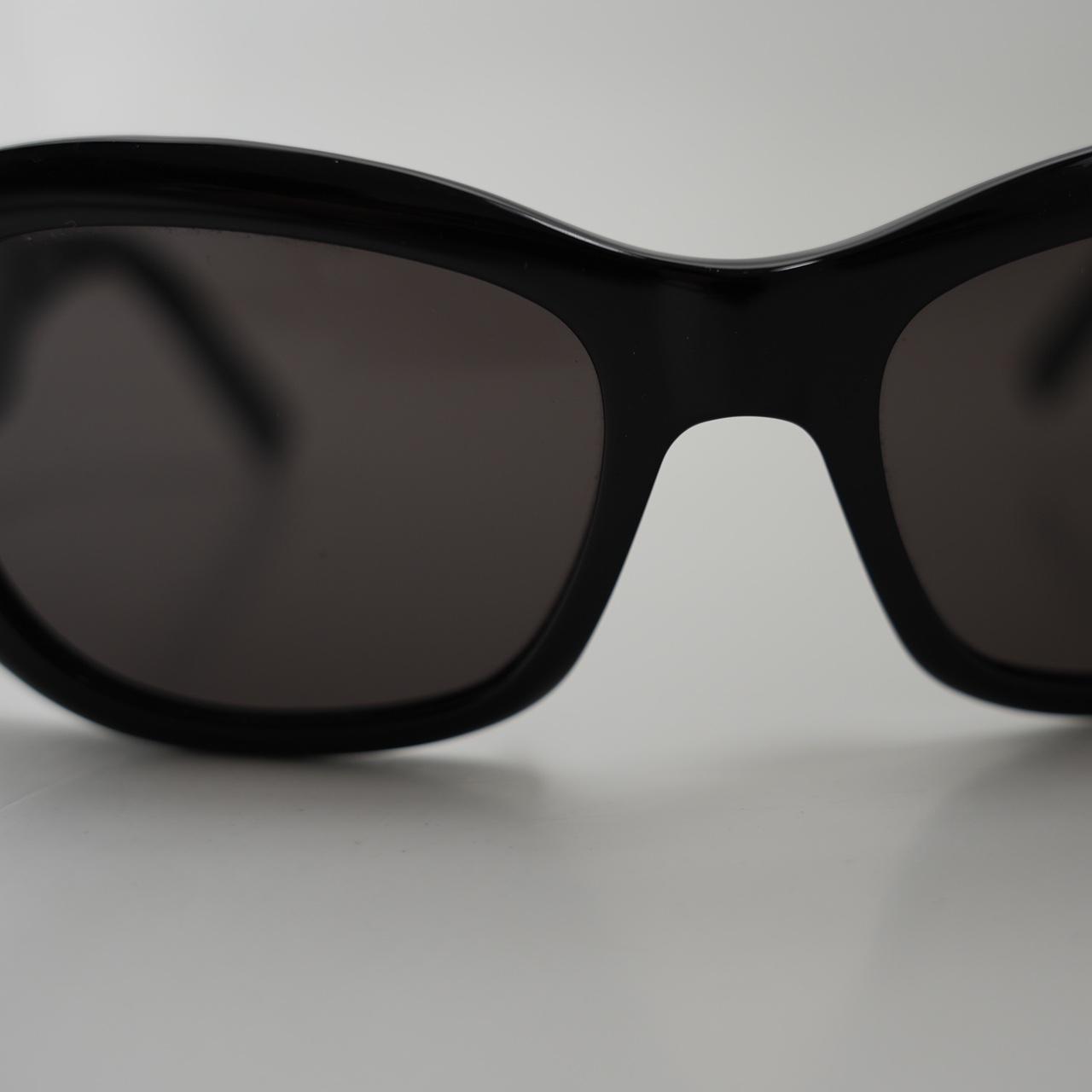 item listed by loosends