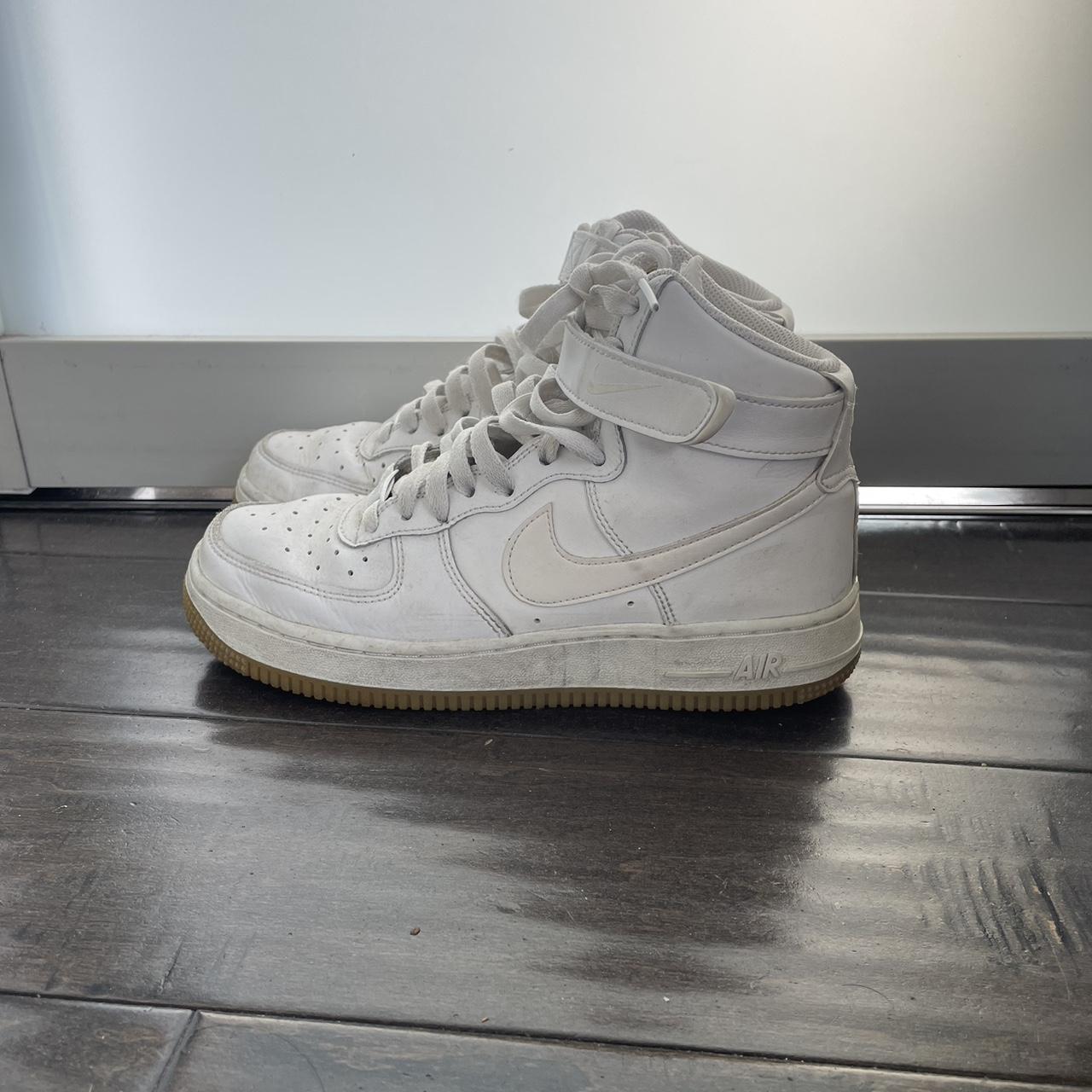 White nike outlet trainers size 5.5