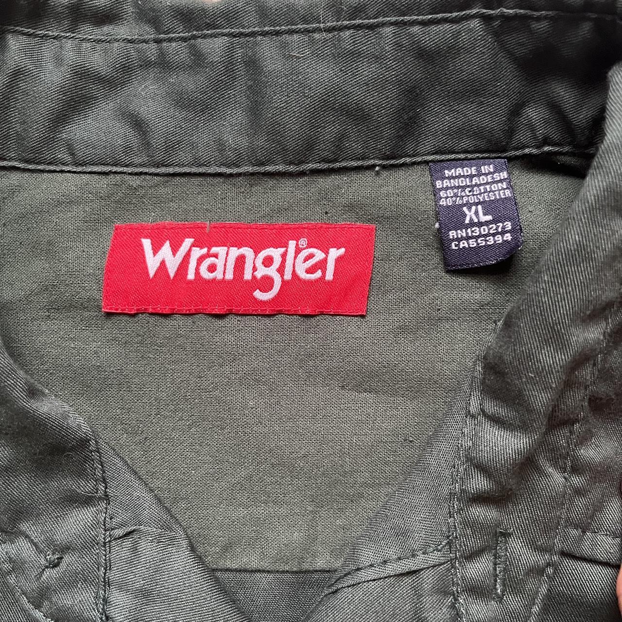 Dark green 2000s wrangler button up. Nice fit to it.... - Depop