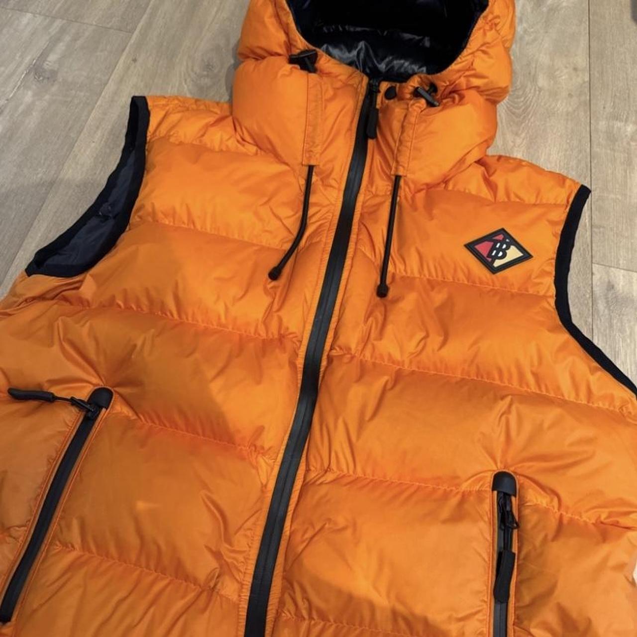 Men's Burberry body warmer in size Depop