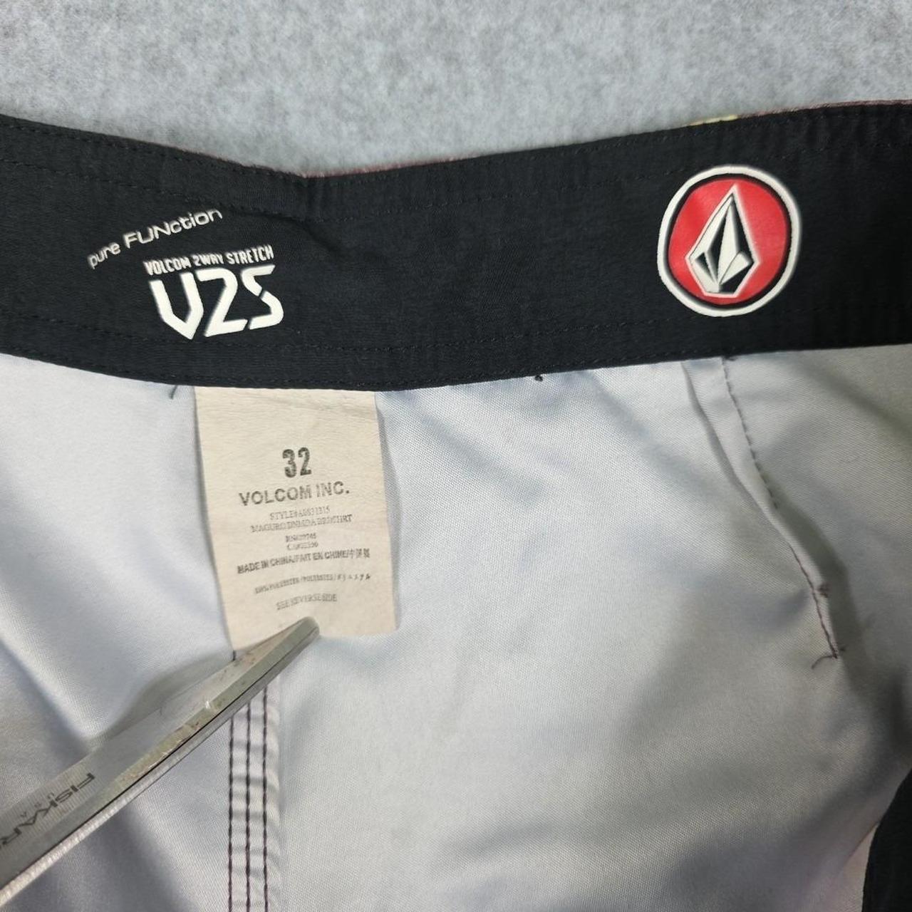 Volcom Men's Shorts - Multi - 32" – VOLCOM V2S Bo… - image 3