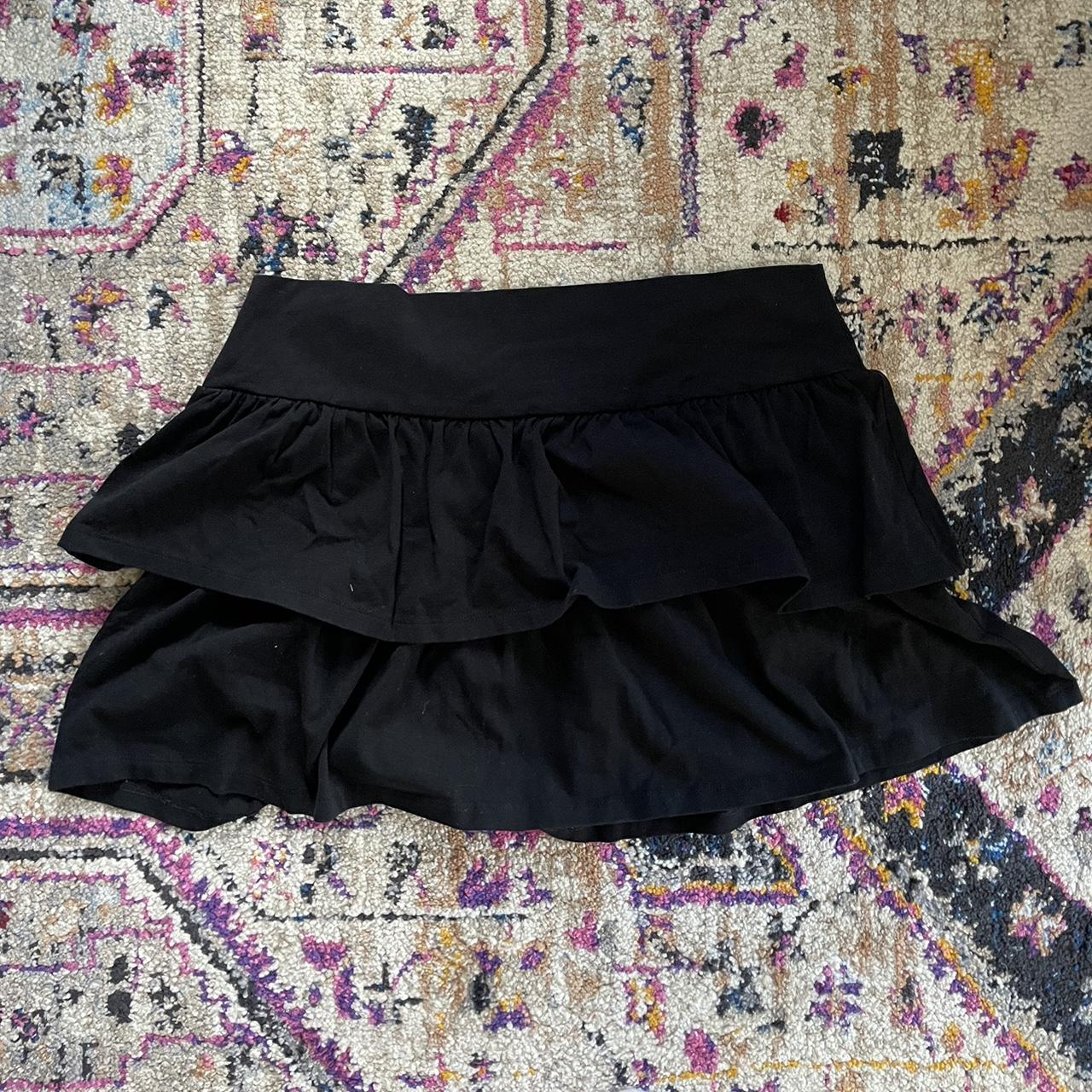 Esmara skirt like a brand new size 10 black colour - Depop