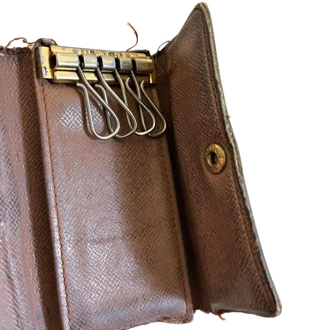 Louis Vuitton Women's Brown Wallet-purses (3)